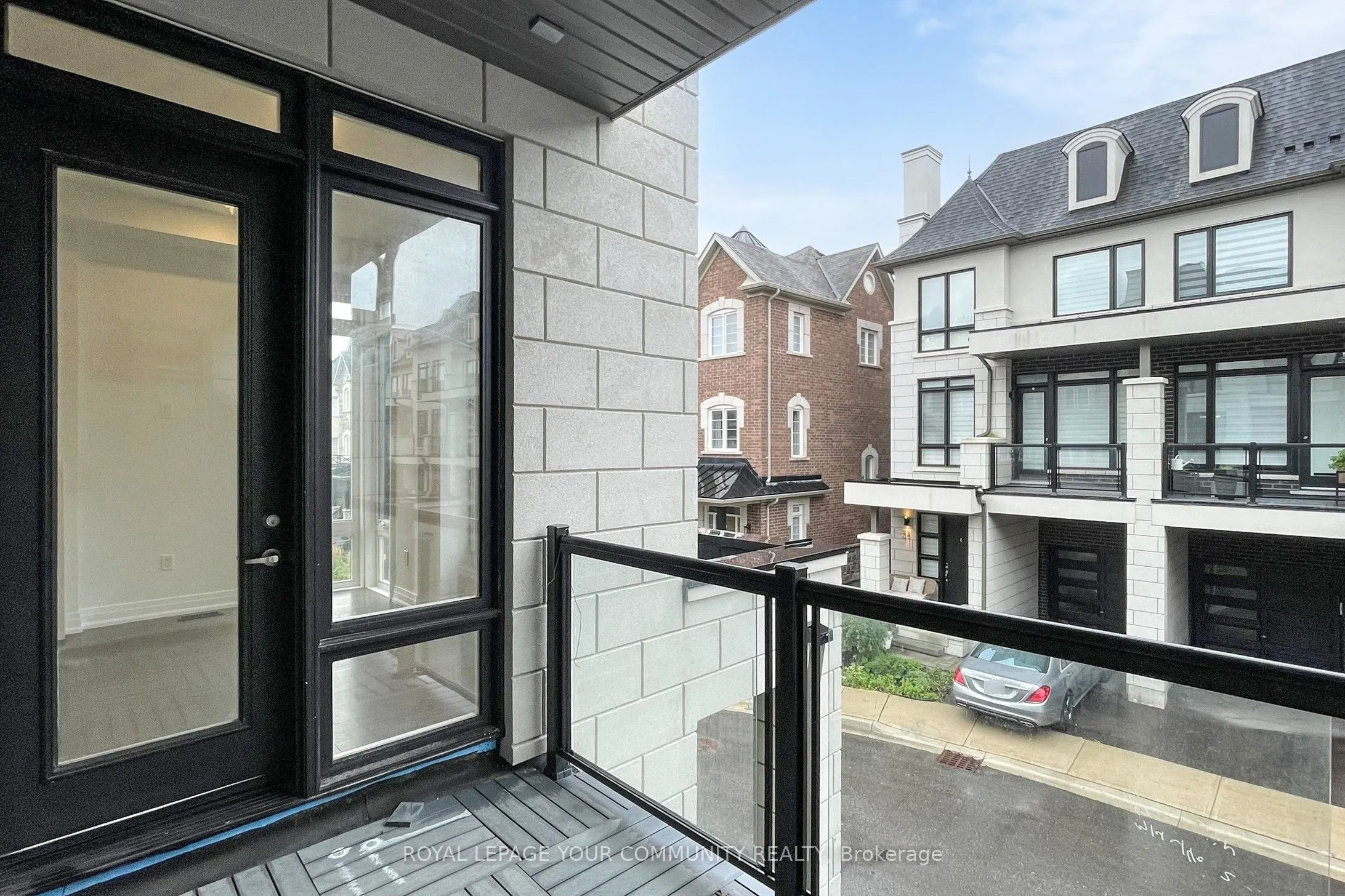 32 Globemaster Lane