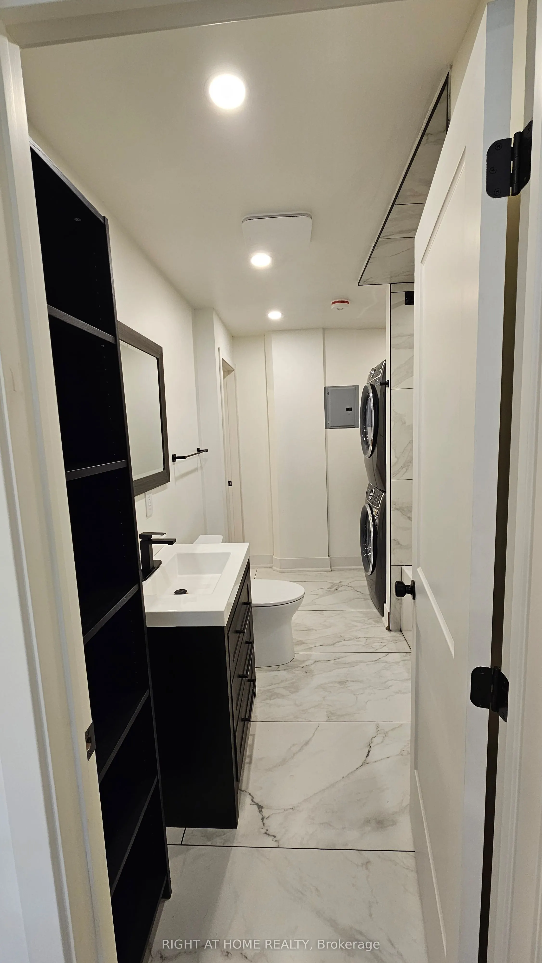 2343 Mount Albert Road, #Side Unit