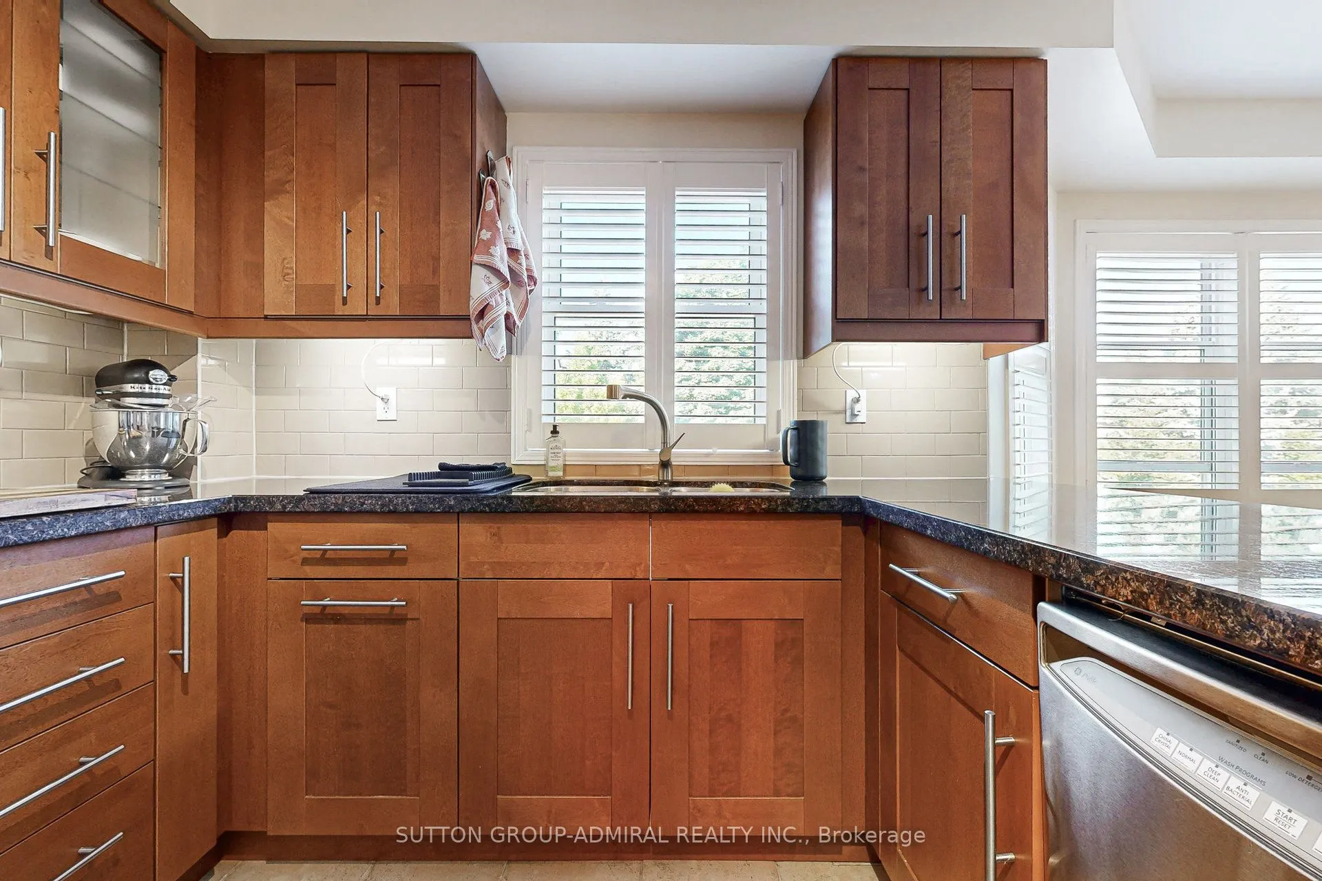 15 Edenbridge Drive, #52