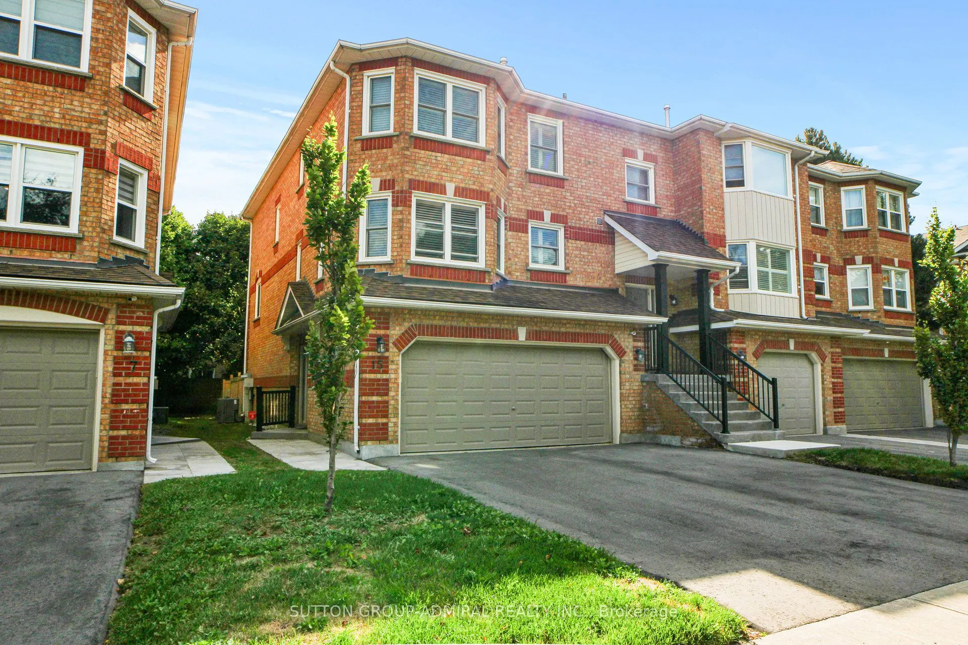 15 Edenbridge Drive, #52