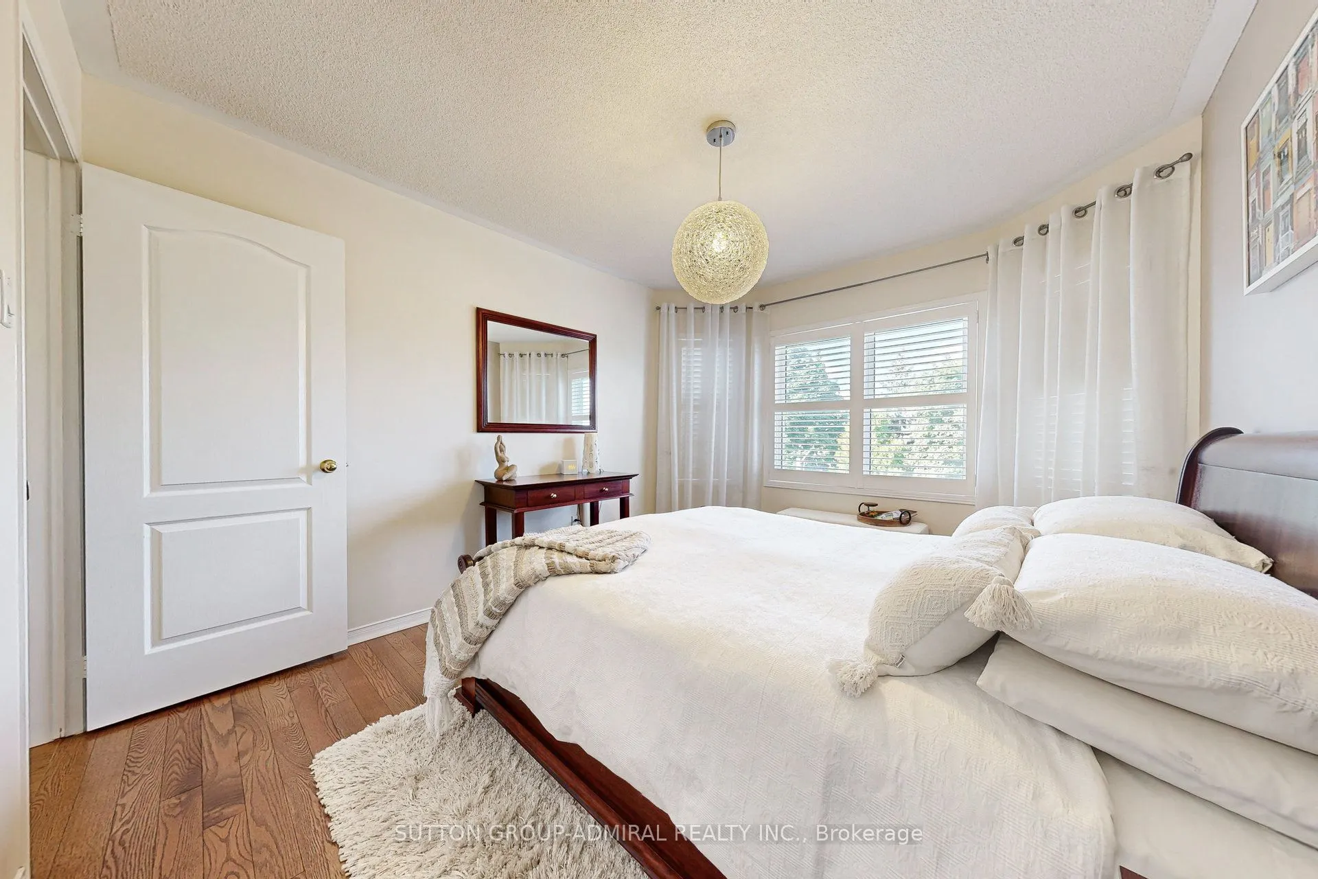 15 Edenbridge Drive, #52