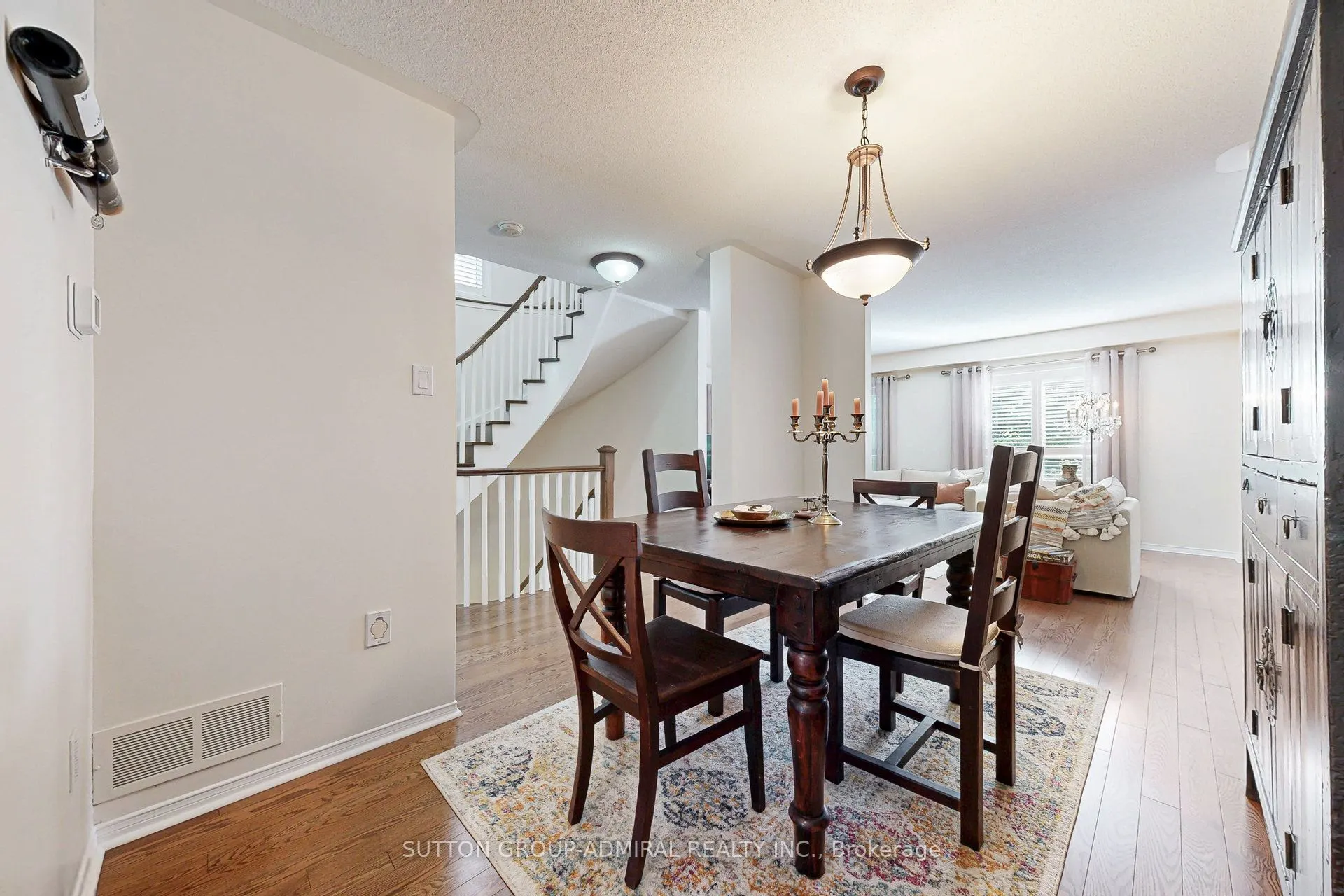 15 Edenbridge Drive, #52