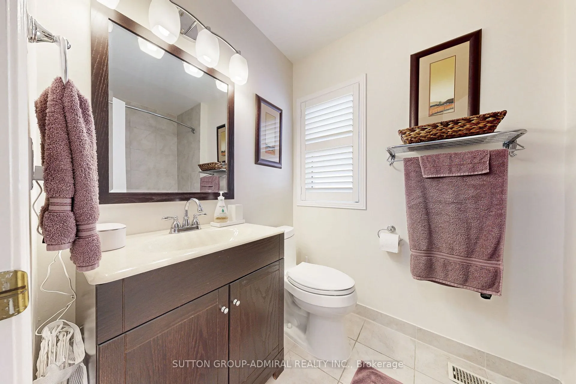 15 Edenbridge Drive, #52