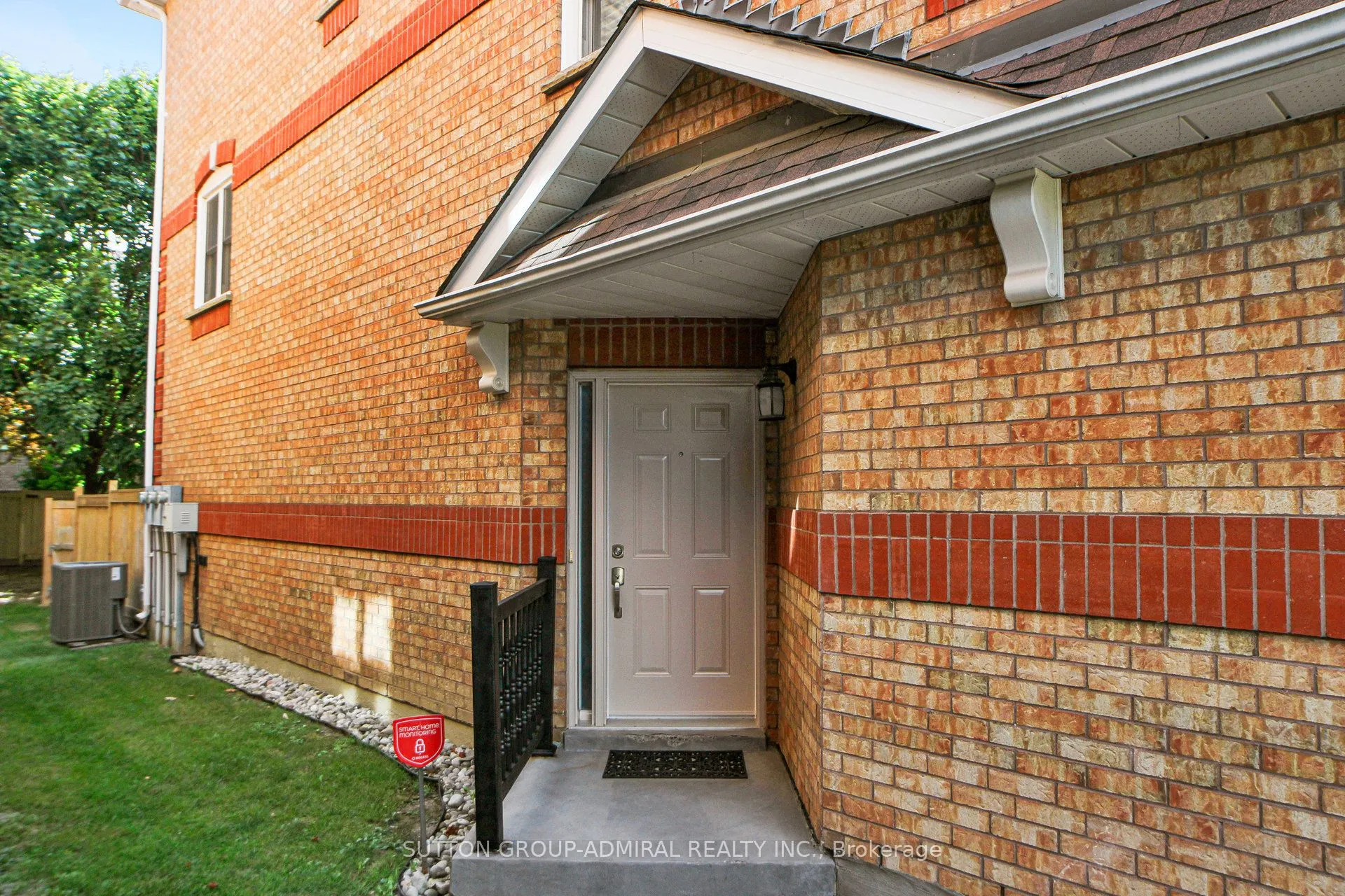 15 Edenbridge Drive, #52