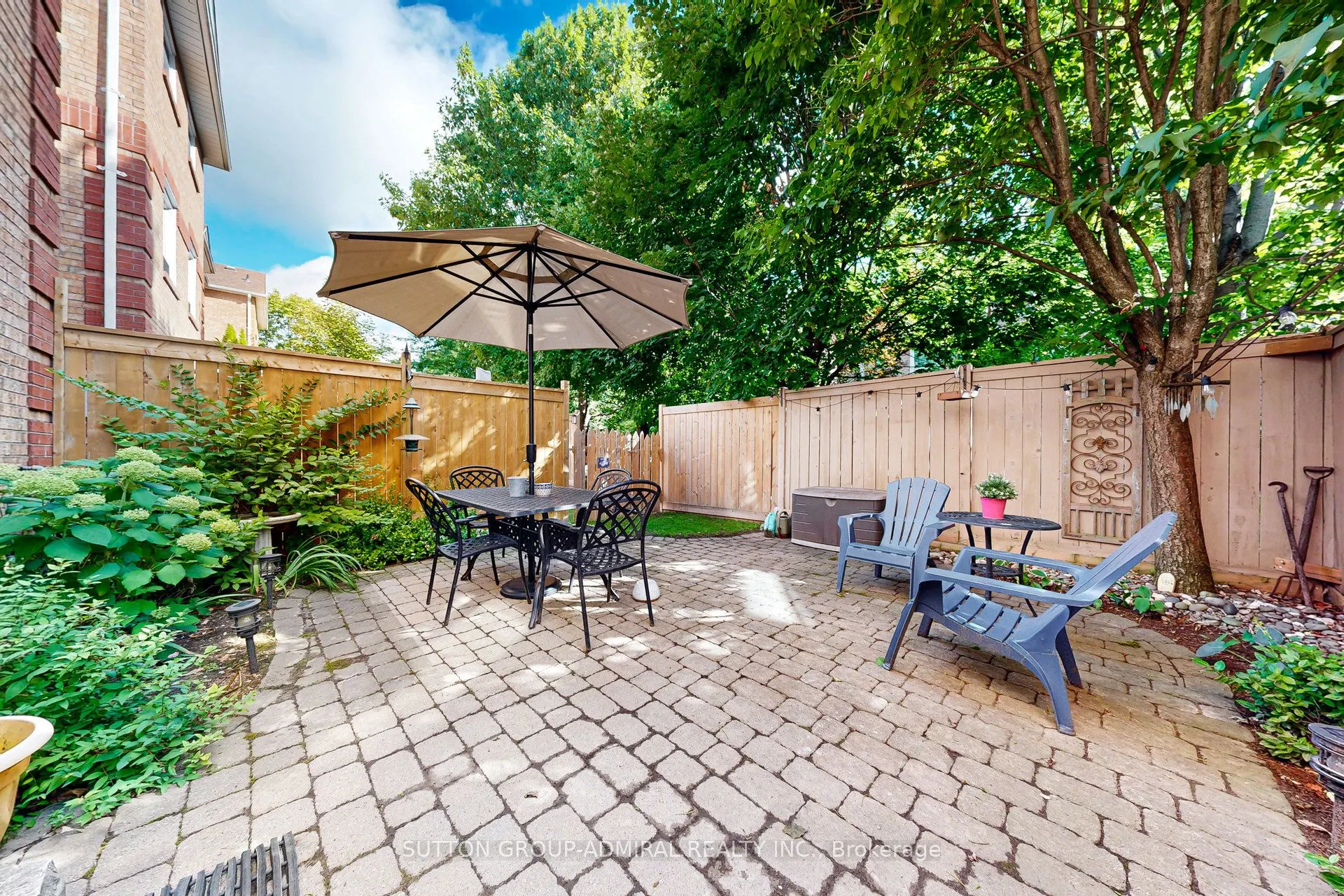 15 Edenbridge Drive, #52