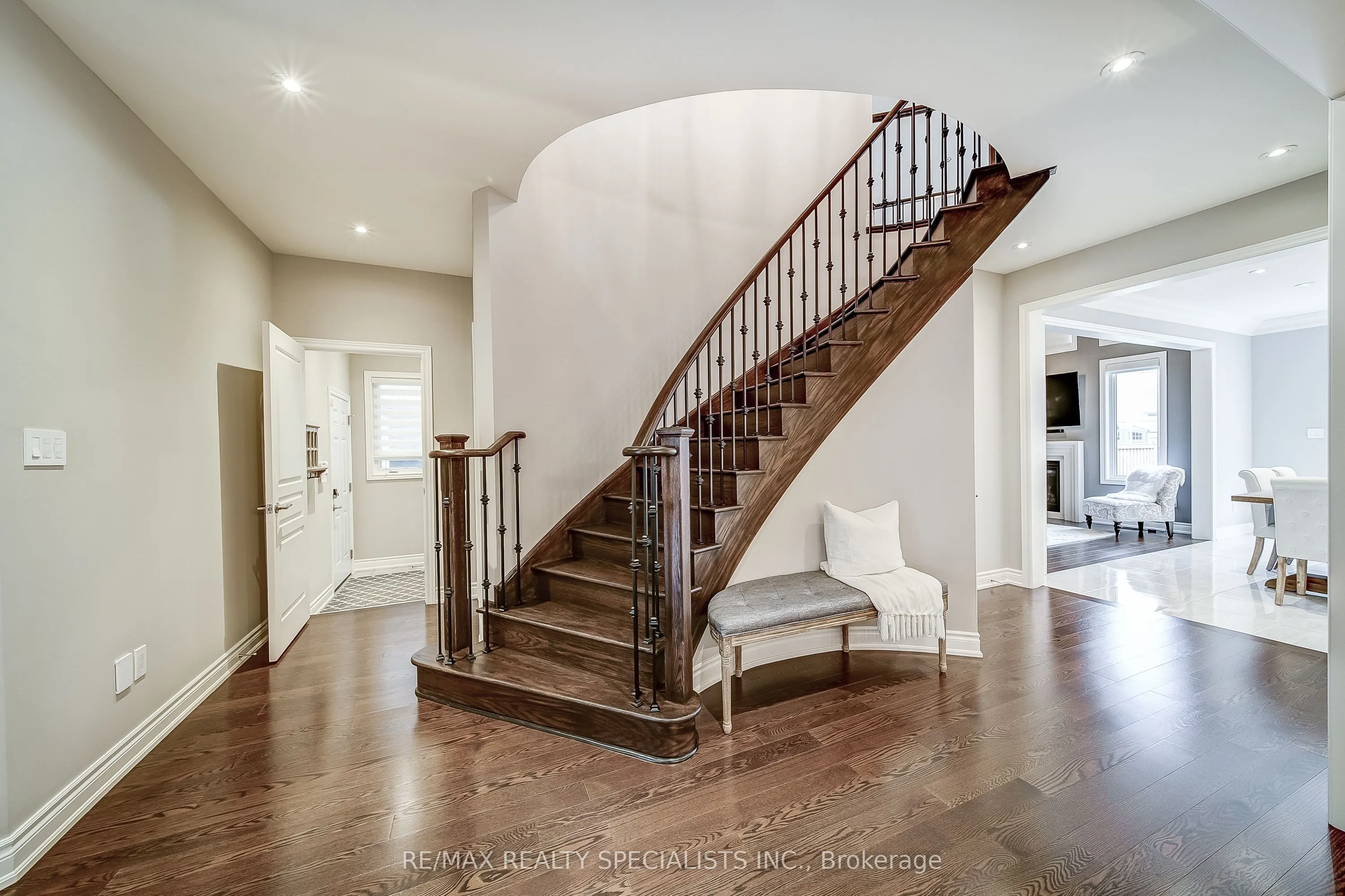 29 Langford Boulevard