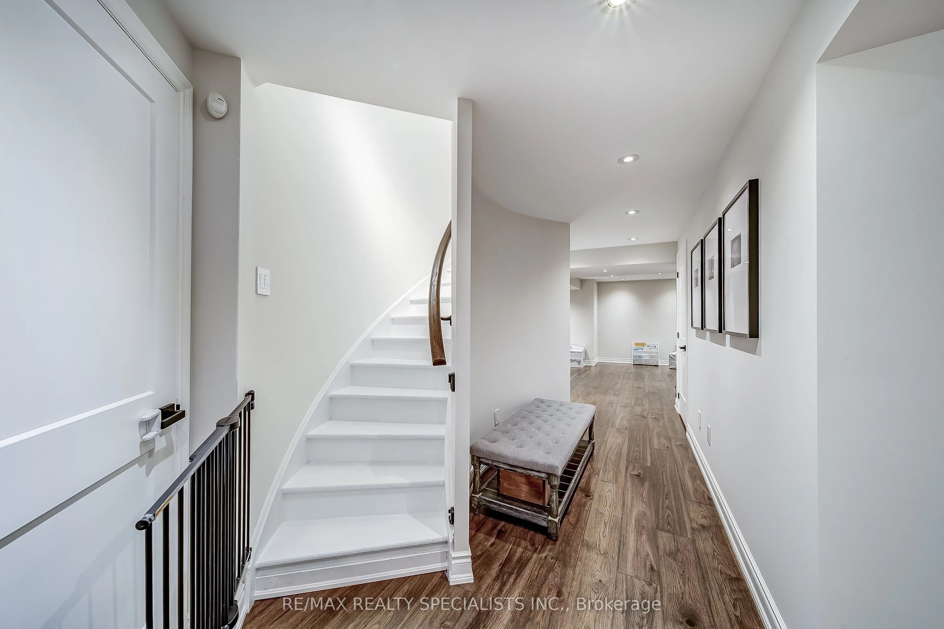 29 Langford Boulevard