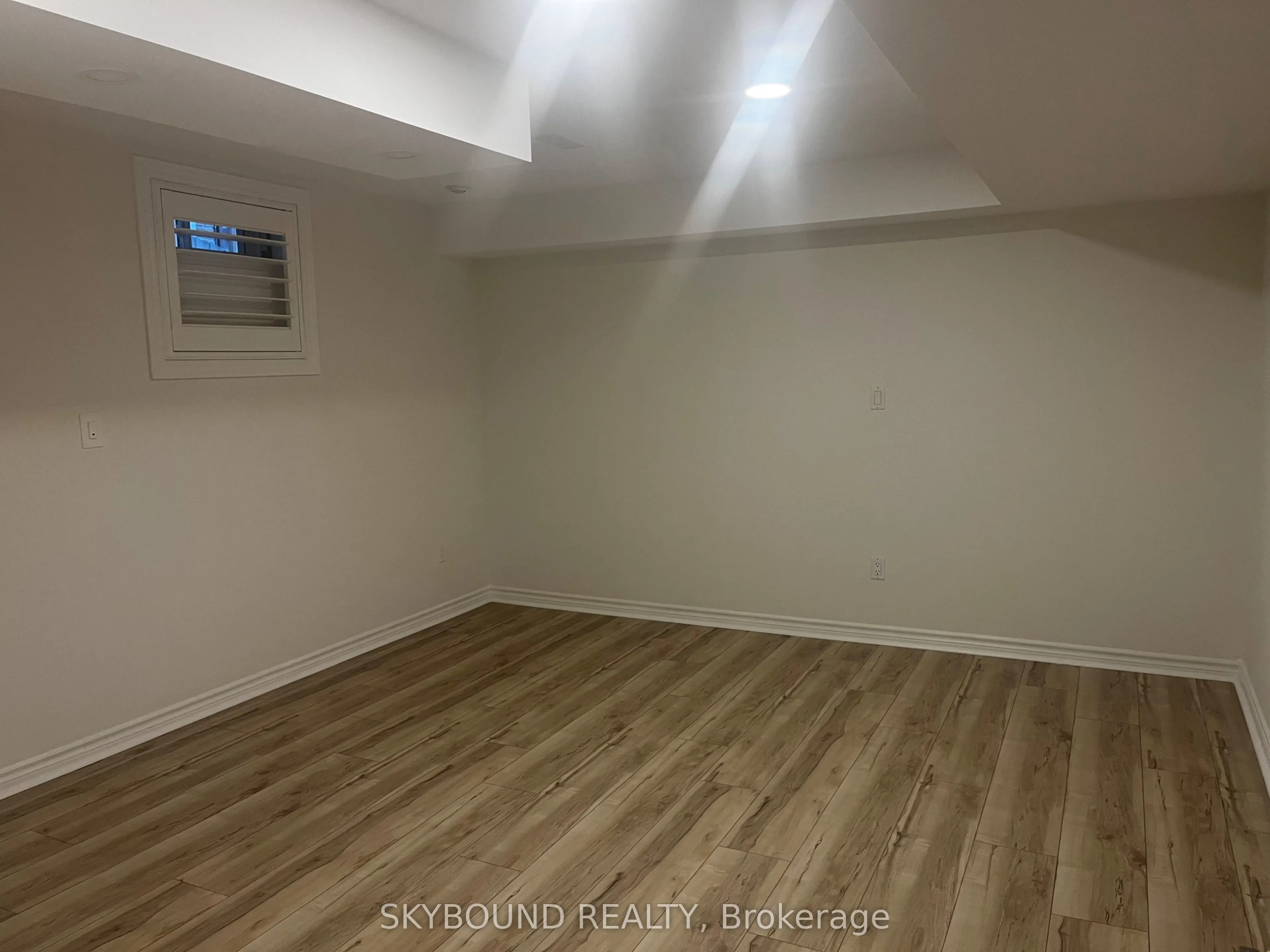290 Paxton Crescent, #Basement