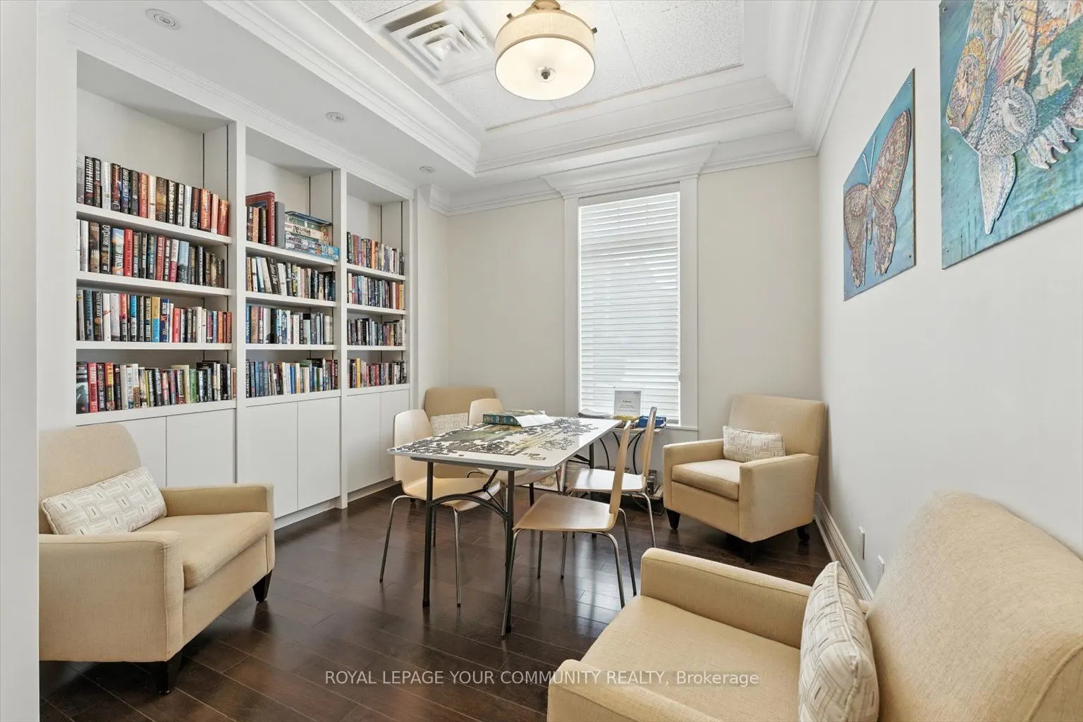 80 Burns Boulevard, #101