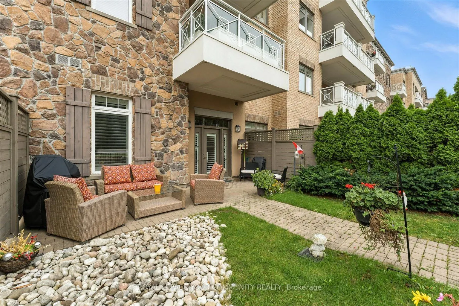 80 Burns Boulevard, #101