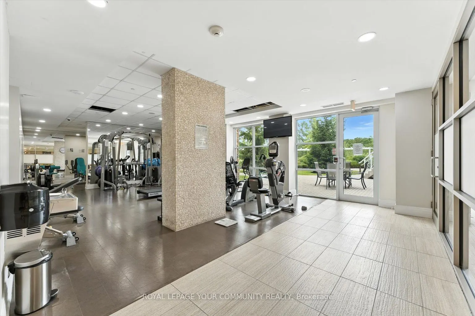 80 Burns Boulevard, #101