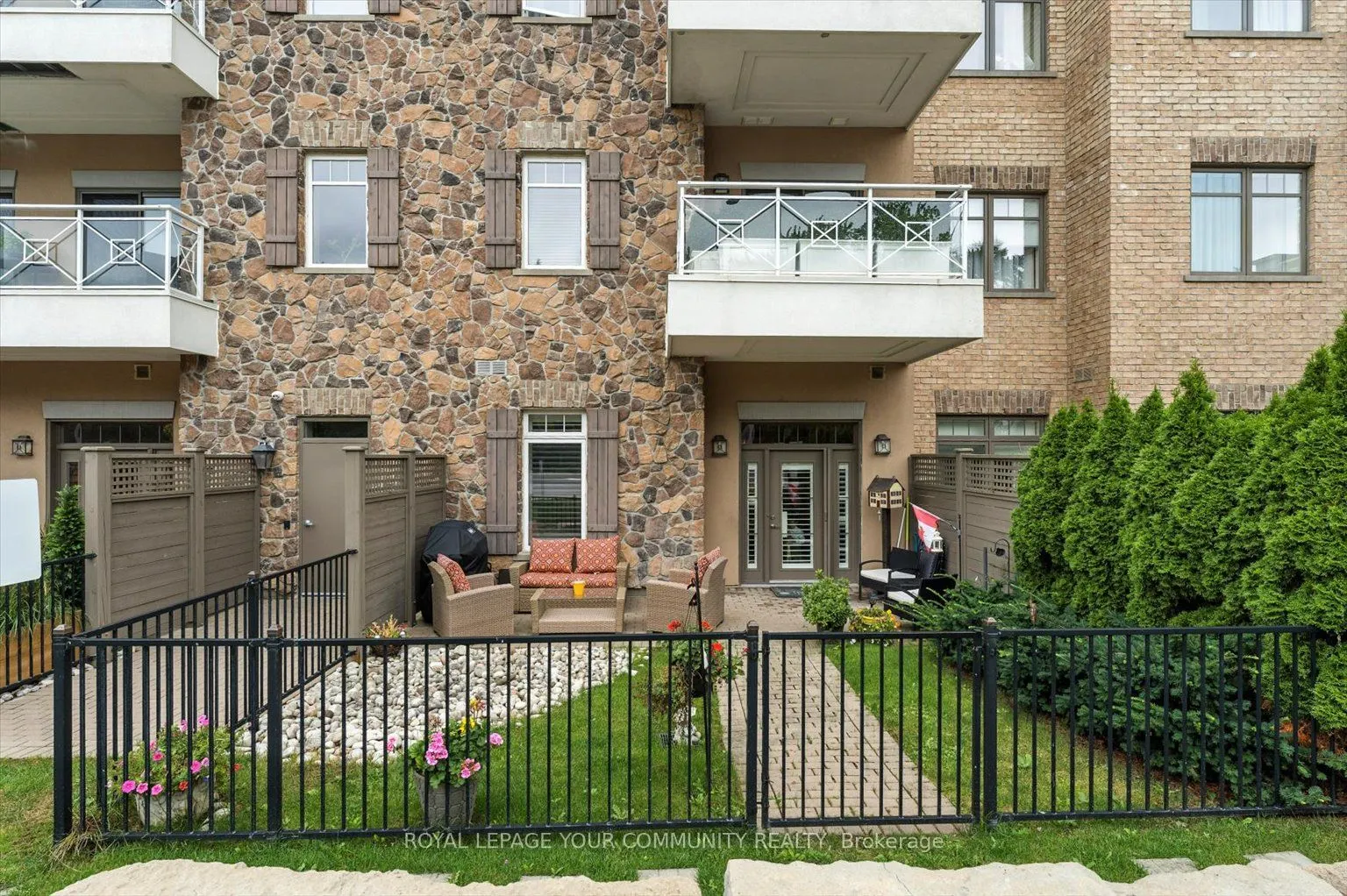 80 Burns Boulevard, #101