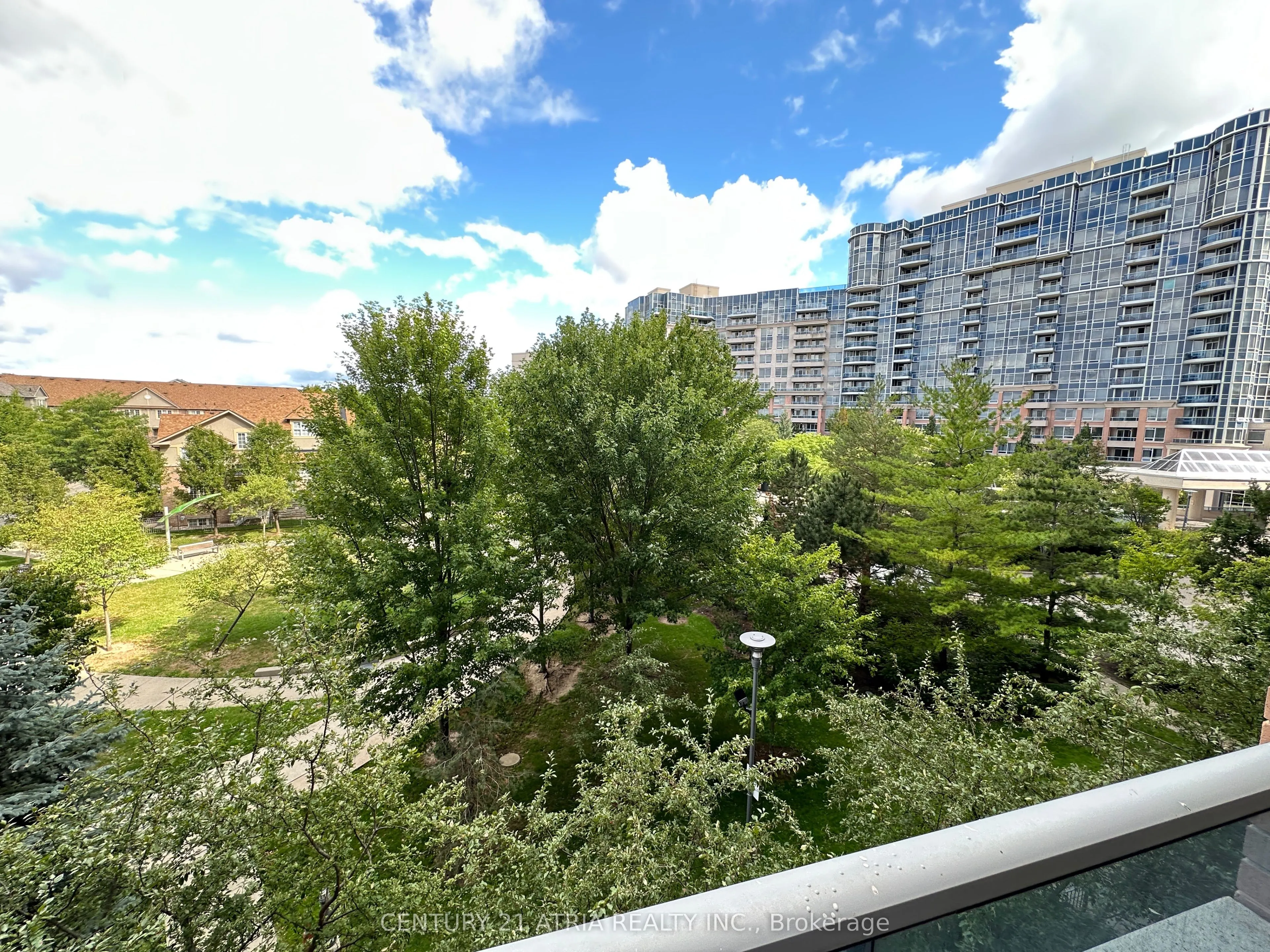 23 Cox Boulevard, #581