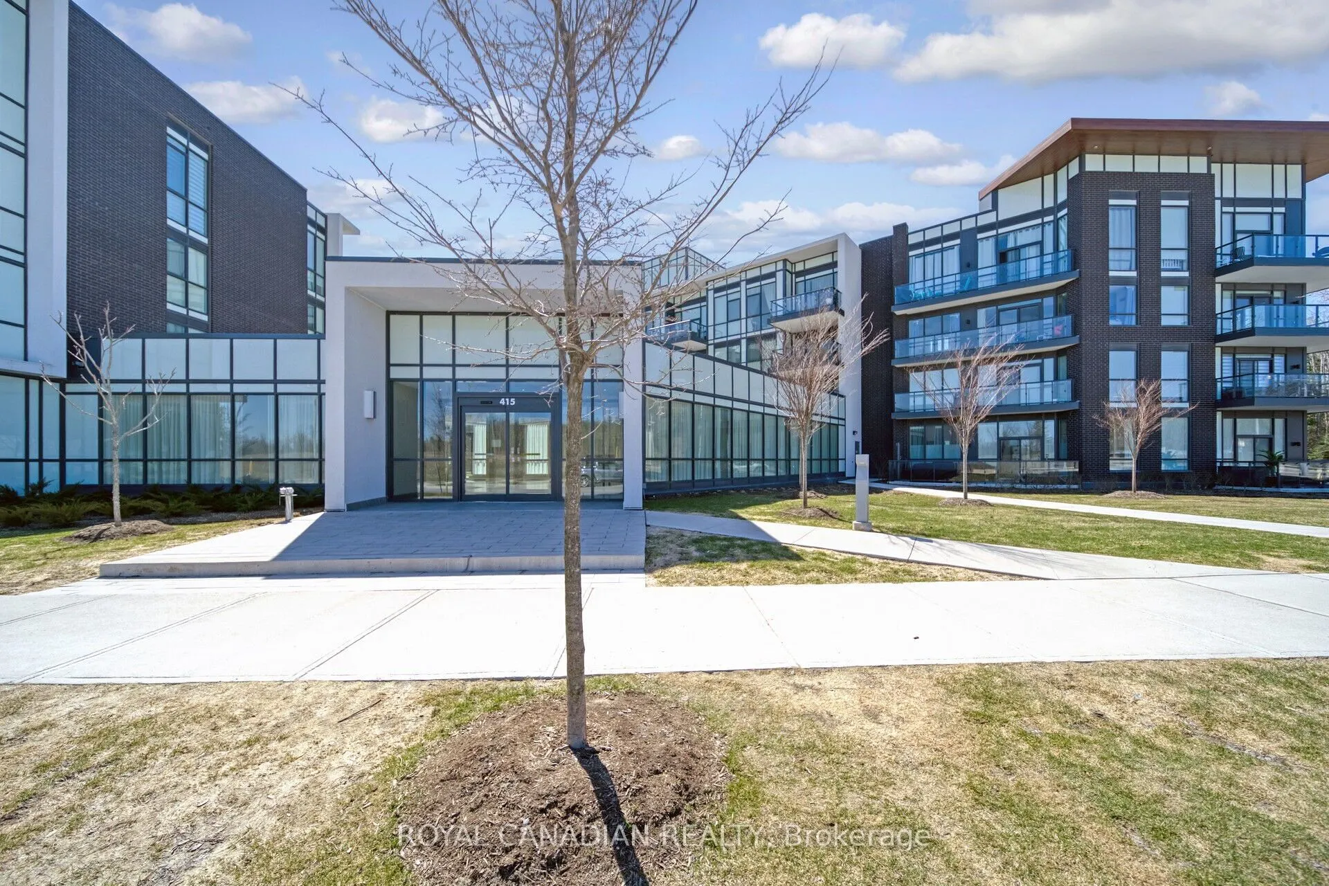 415 Sea Ray Avenue, #352