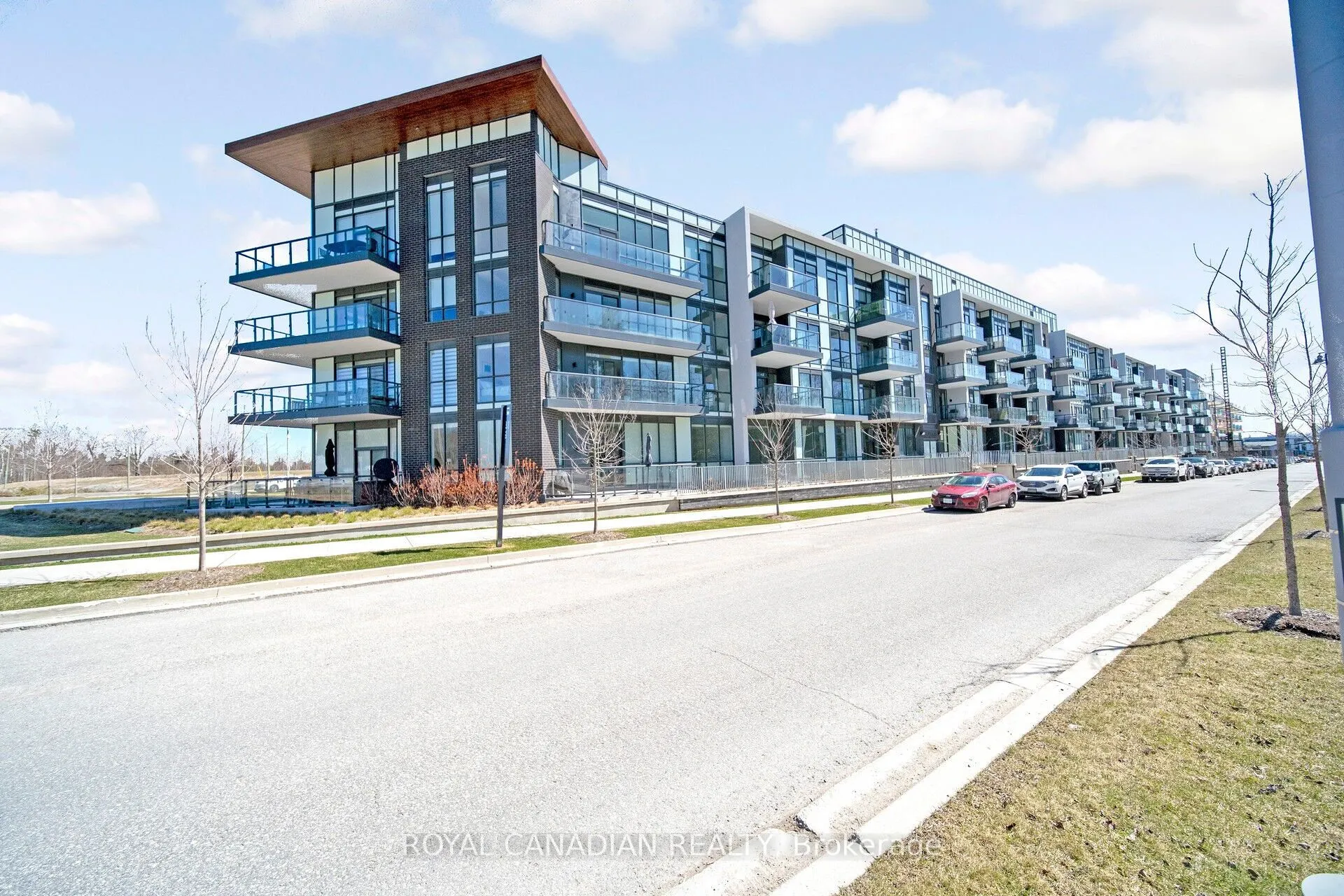 415 Sea Ray Avenue, #352