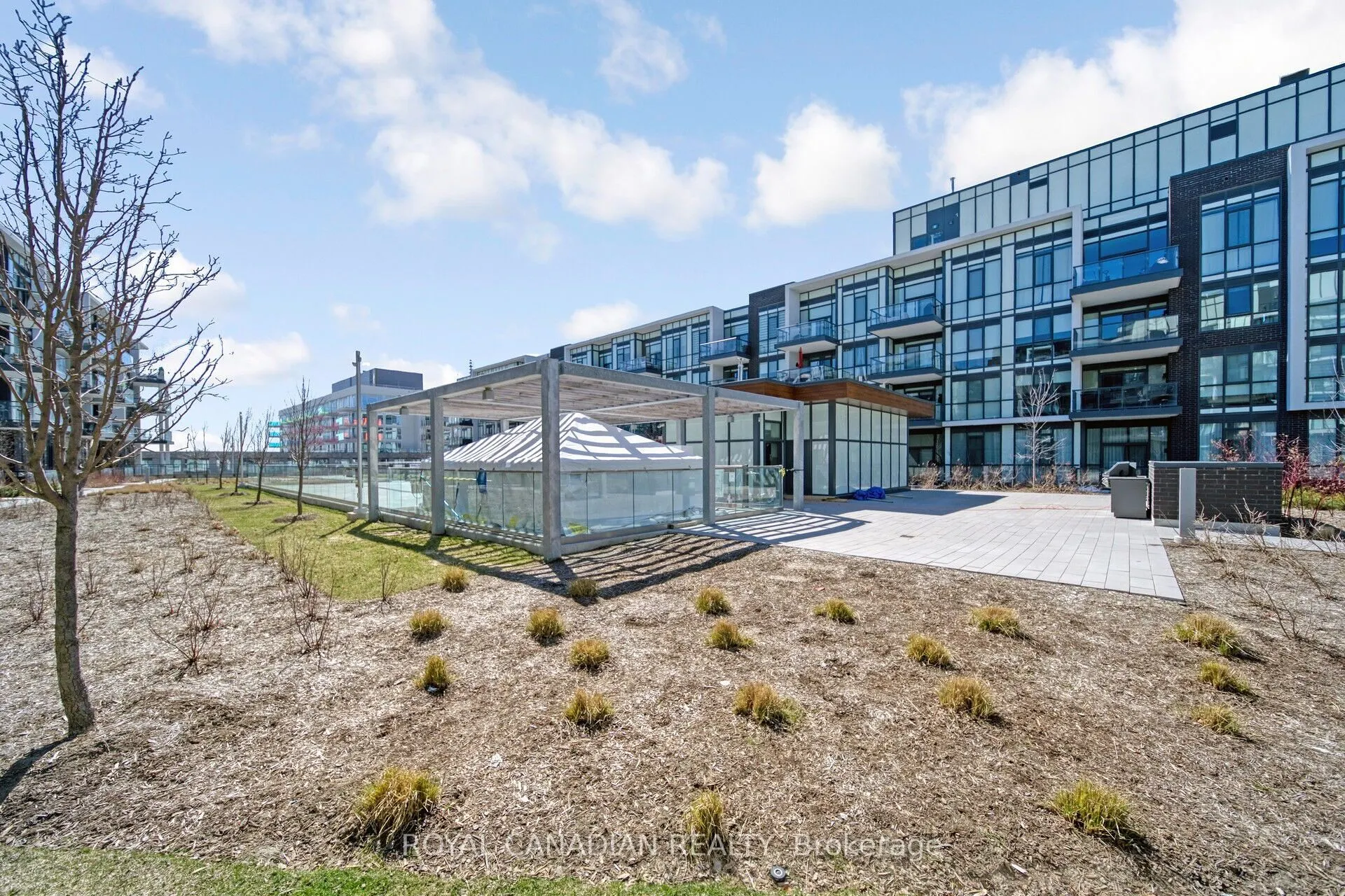 415 Sea Ray Avenue, #352