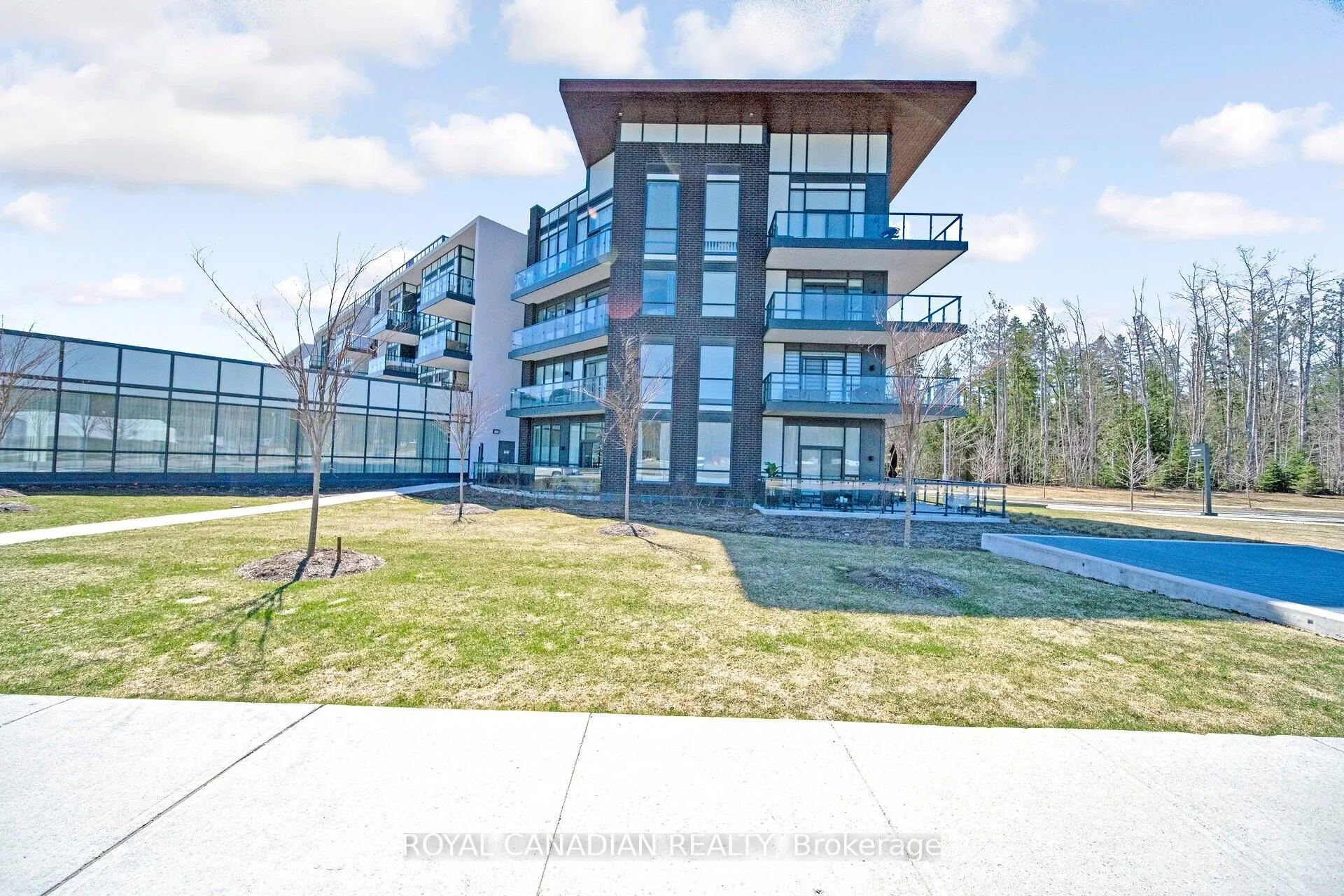 415 Sea Ray Avenue, #352