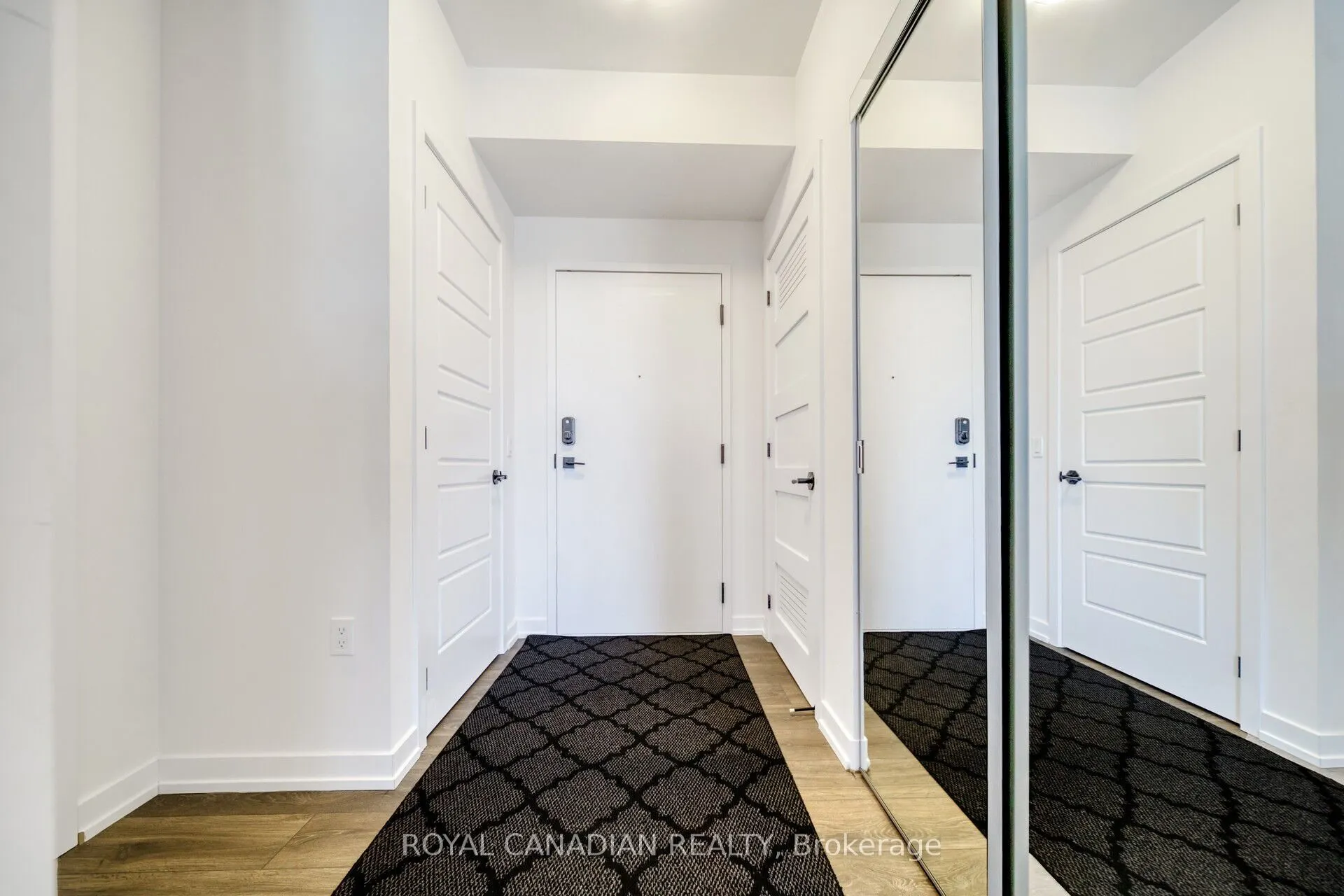 415 Sea Ray Avenue, #352