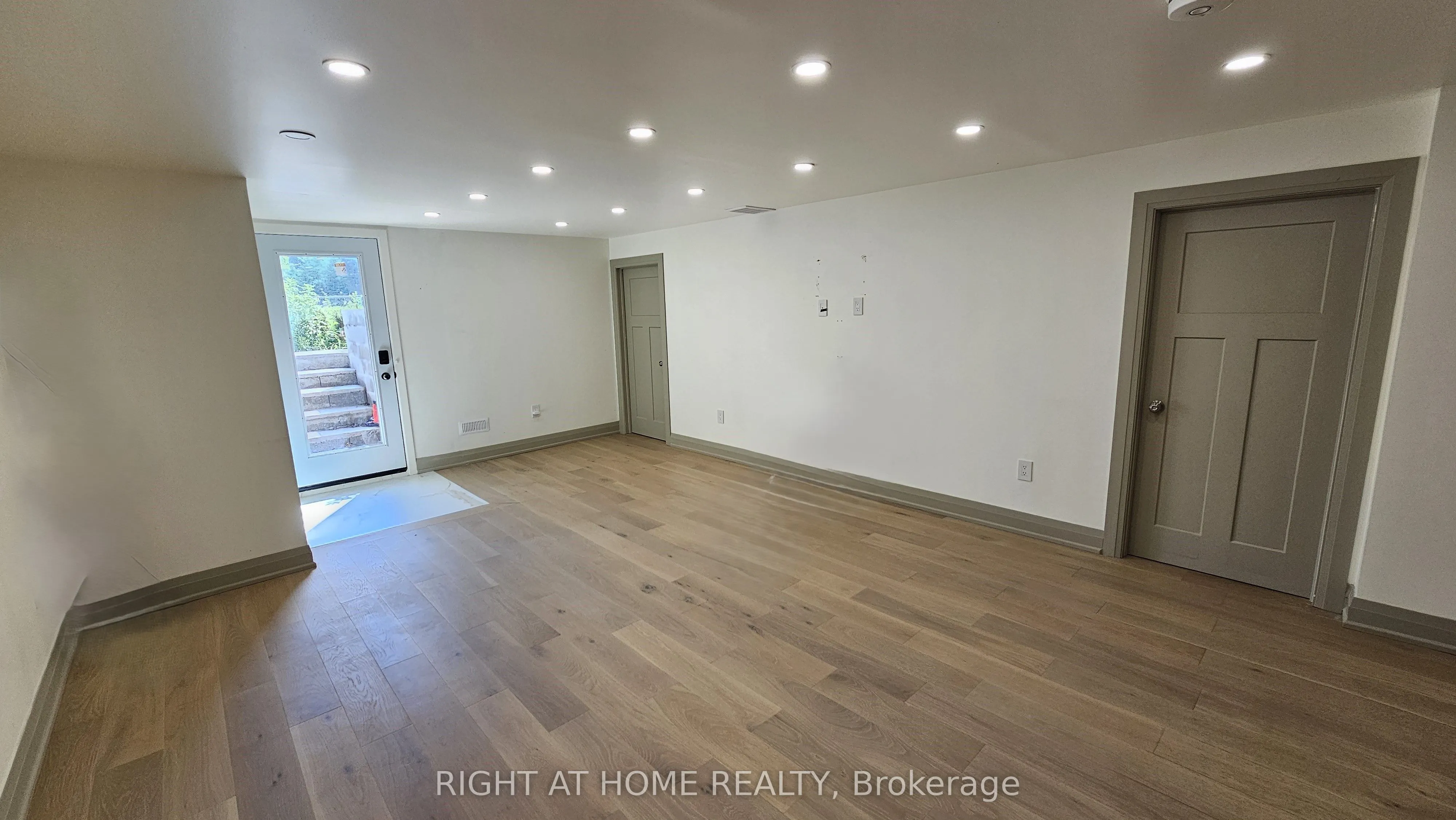 2343 Mount Albert Road, #Basement Apartment