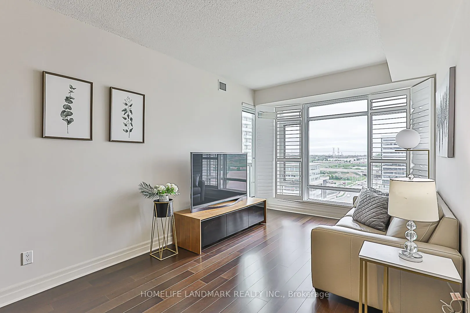8110 Birchmount Road, #1102