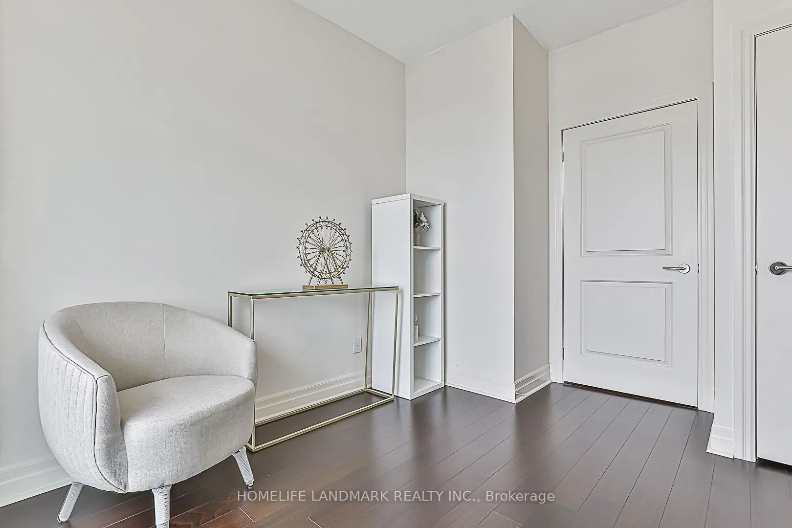 8110 Birchmount Road, #1102
