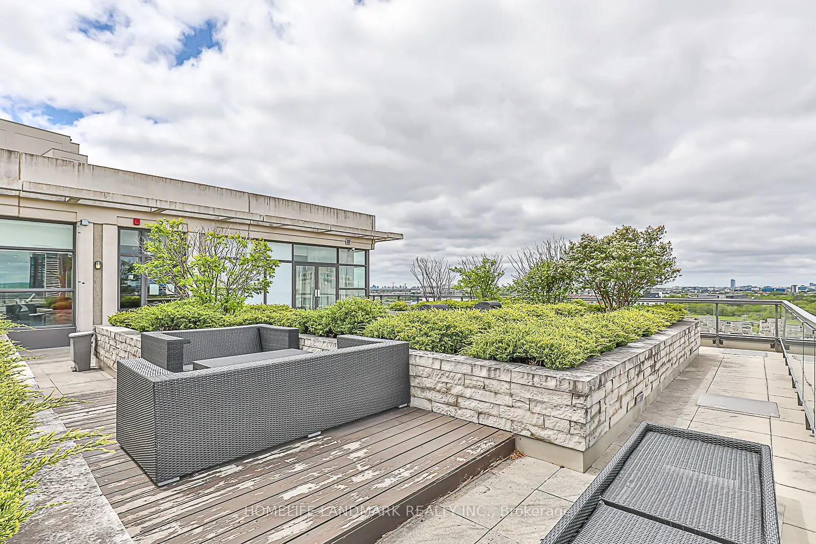 8110 Birchmount Road, #1102