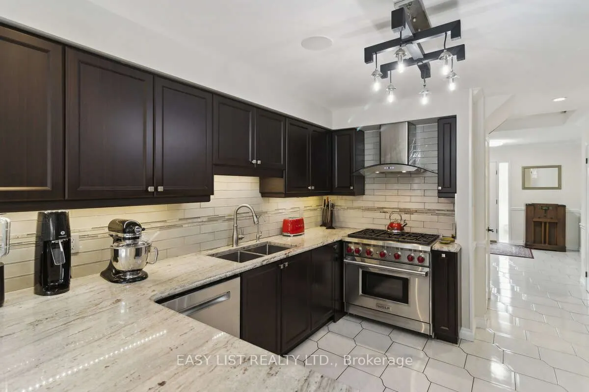 31 Bloomfield Trail