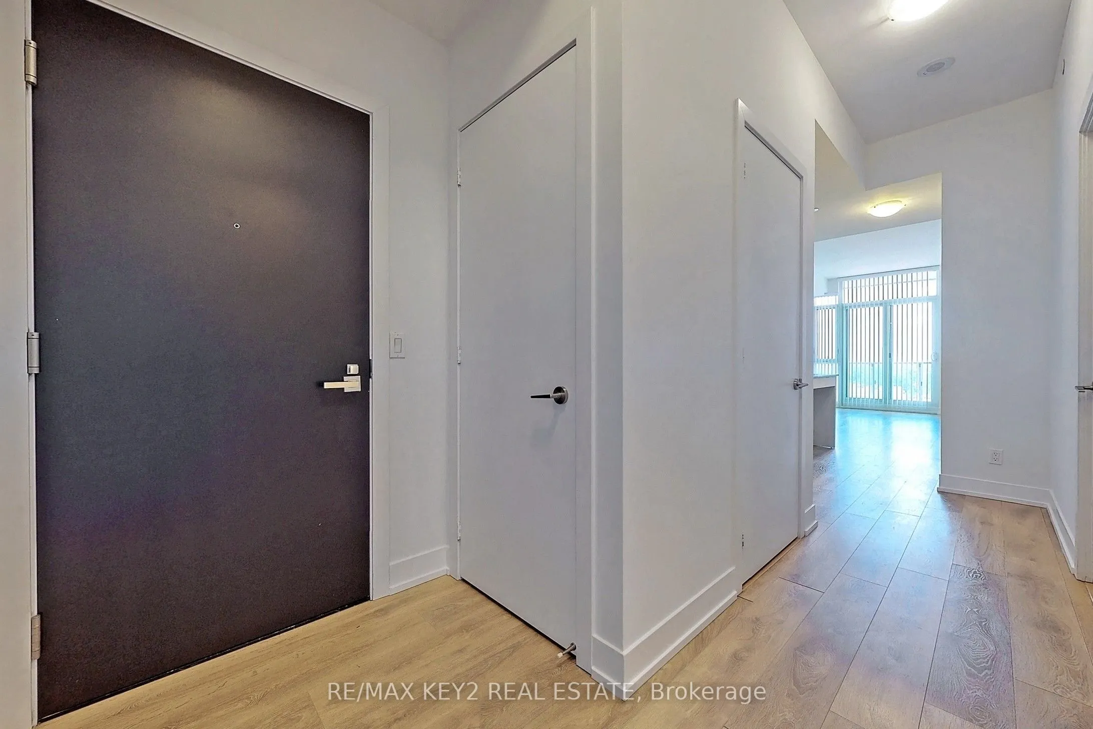 9471 Yonge Street, #735
