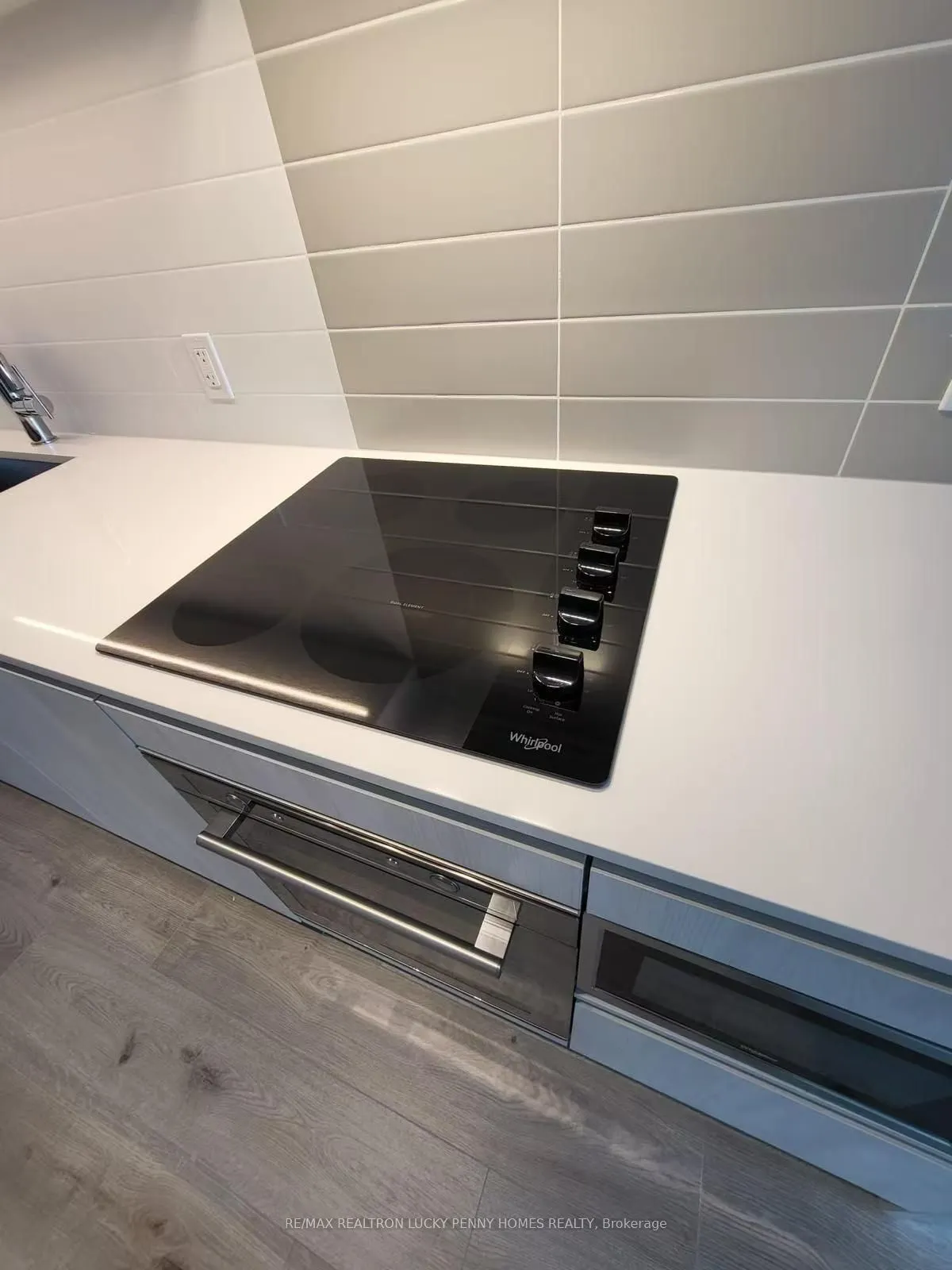1000 Portage Parkway, #3512