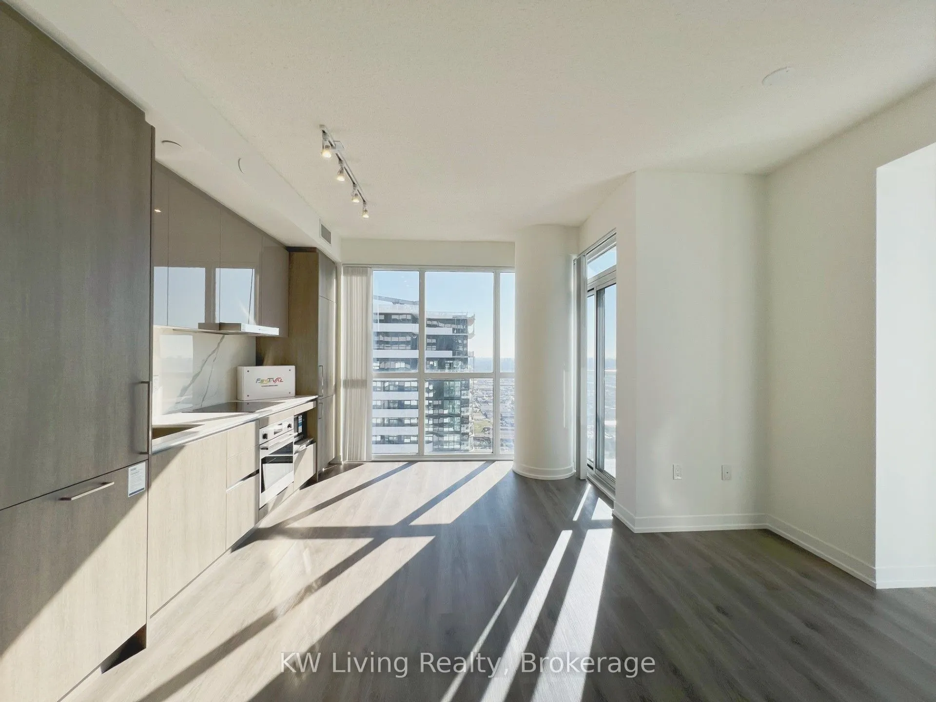 225 Commerce Street, #6202