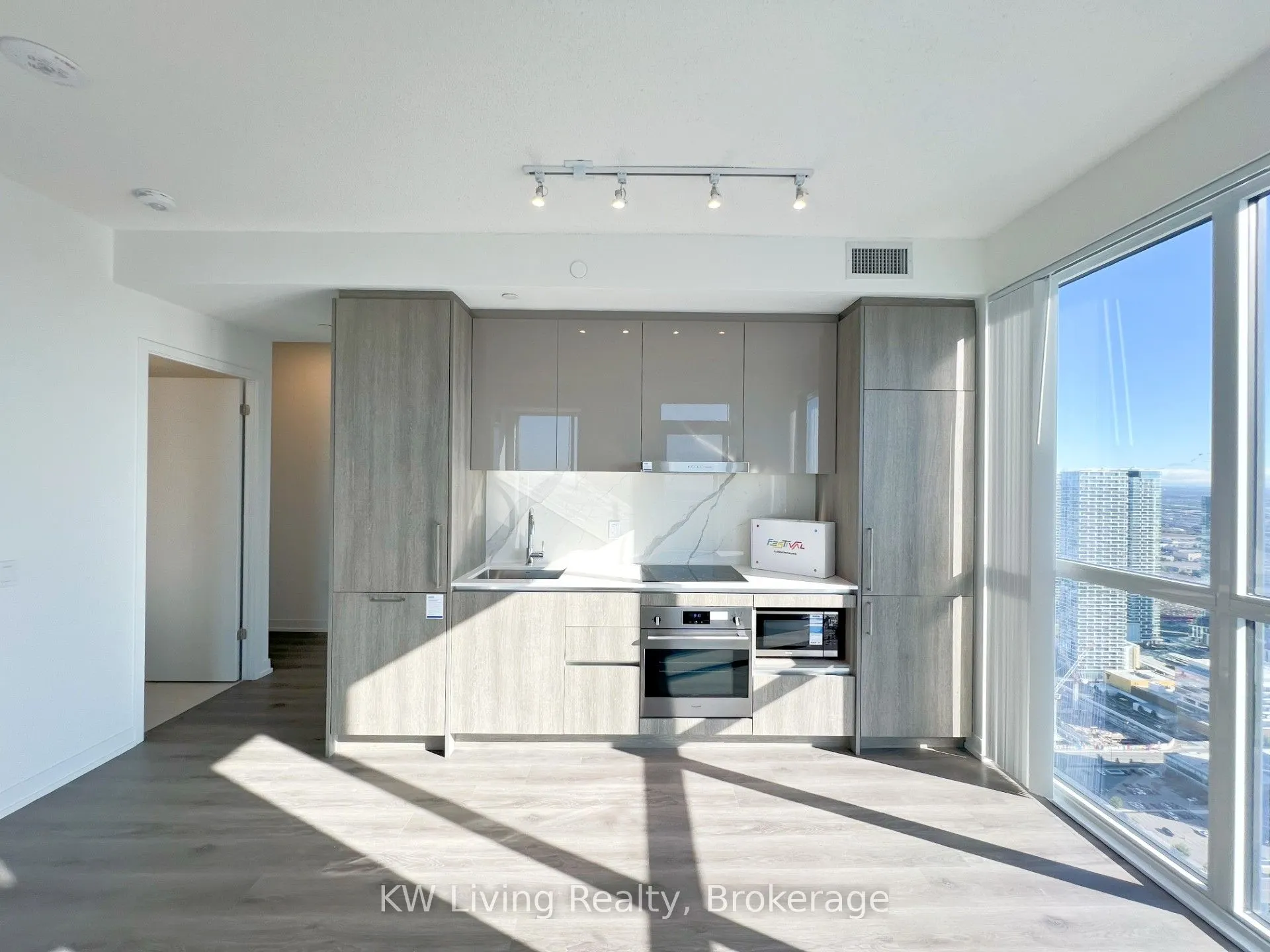 225 Commerce Street, #6202