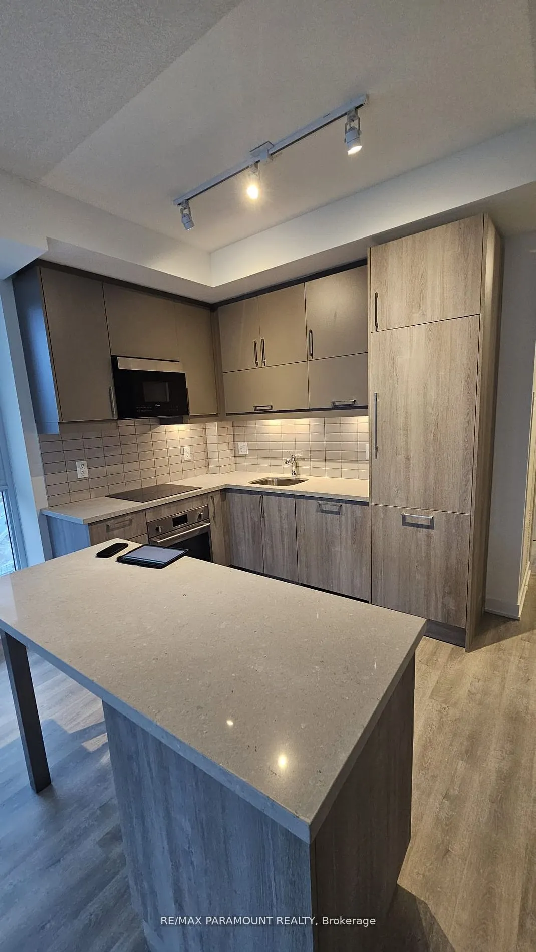 8119 Birchmount Road, #1127