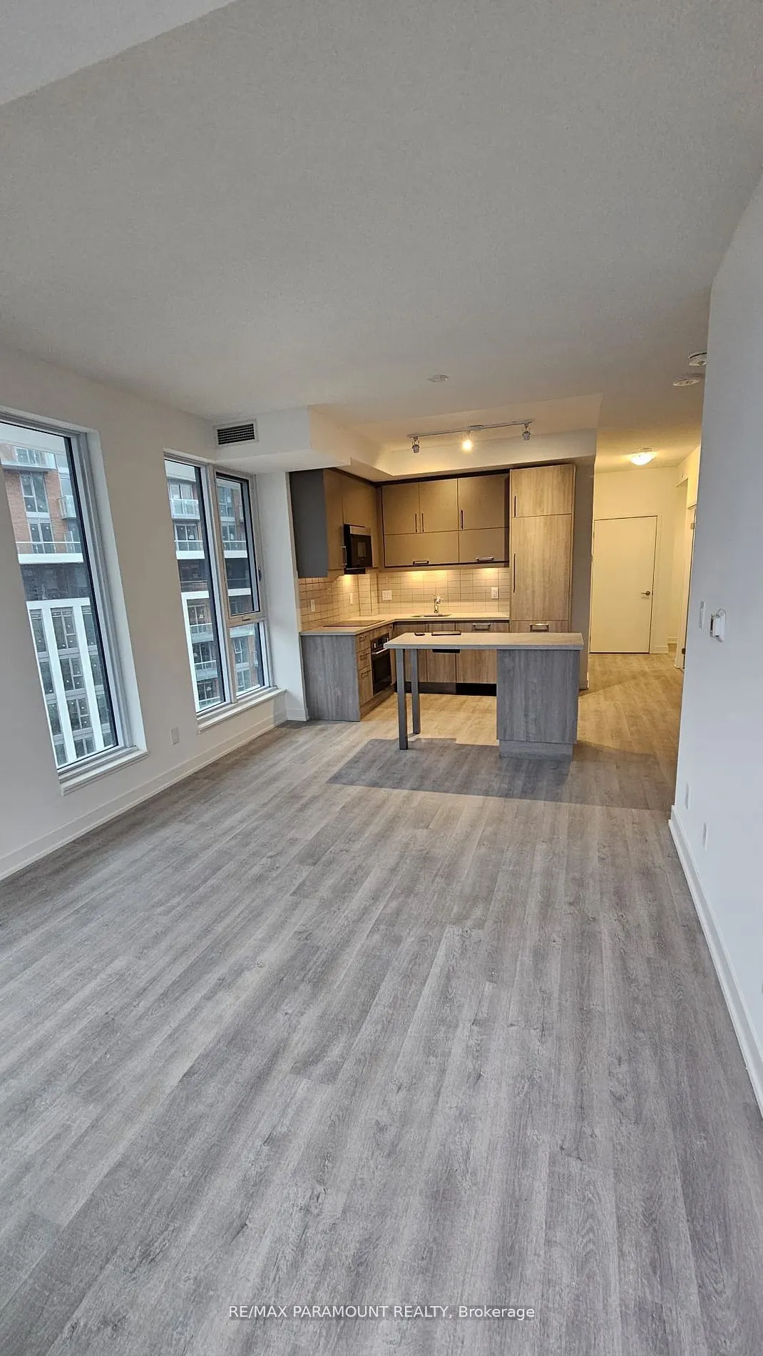 8119 Birchmount Road, #1127