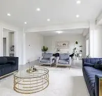 10 Stewart Crescent