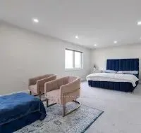 10 Stewart Crescent