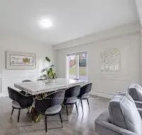 10 Stewart Crescent