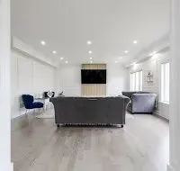 10 Stewart Crescent