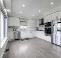 10 Stewart Crescent