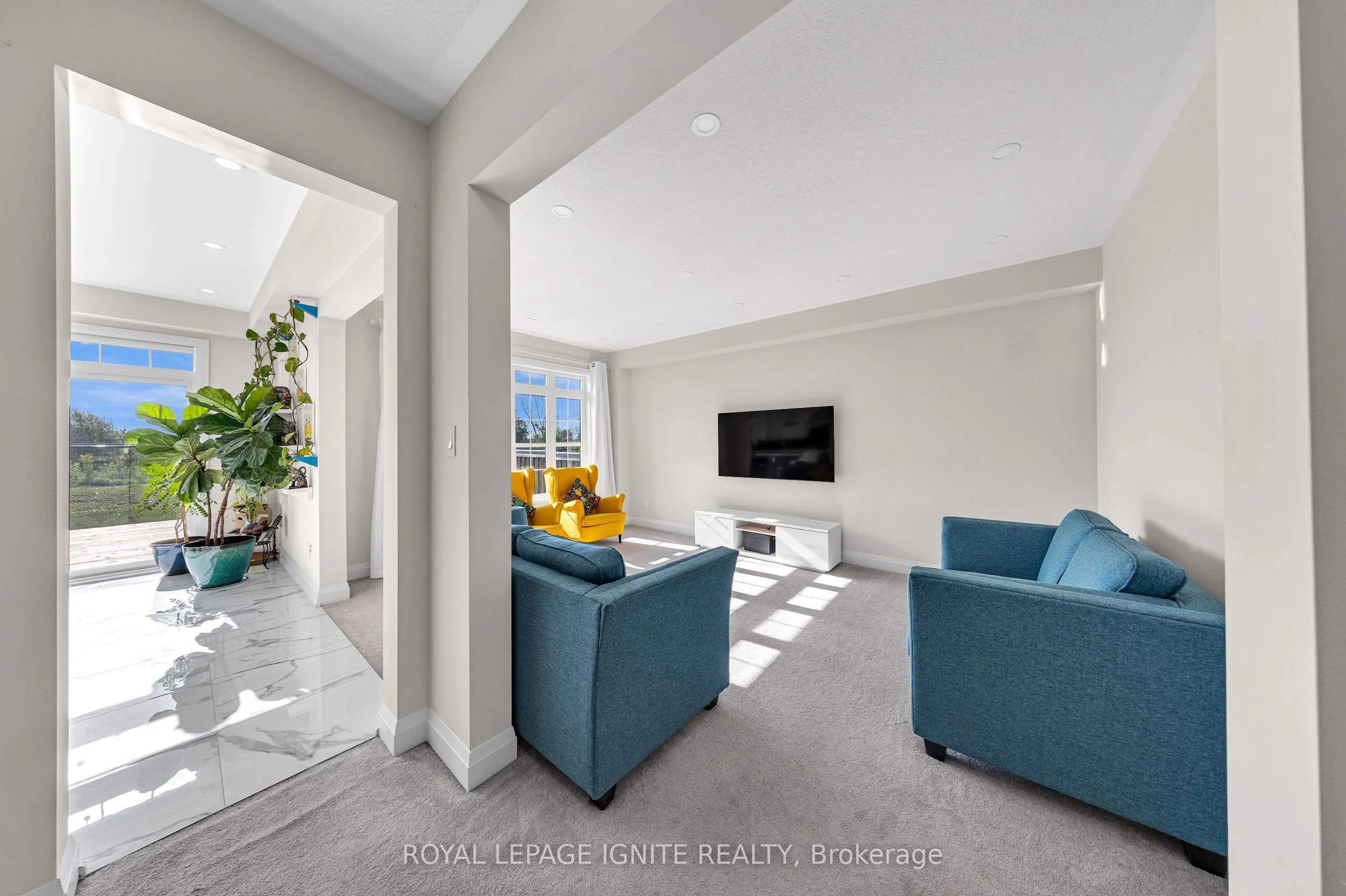150 Strachan Trail