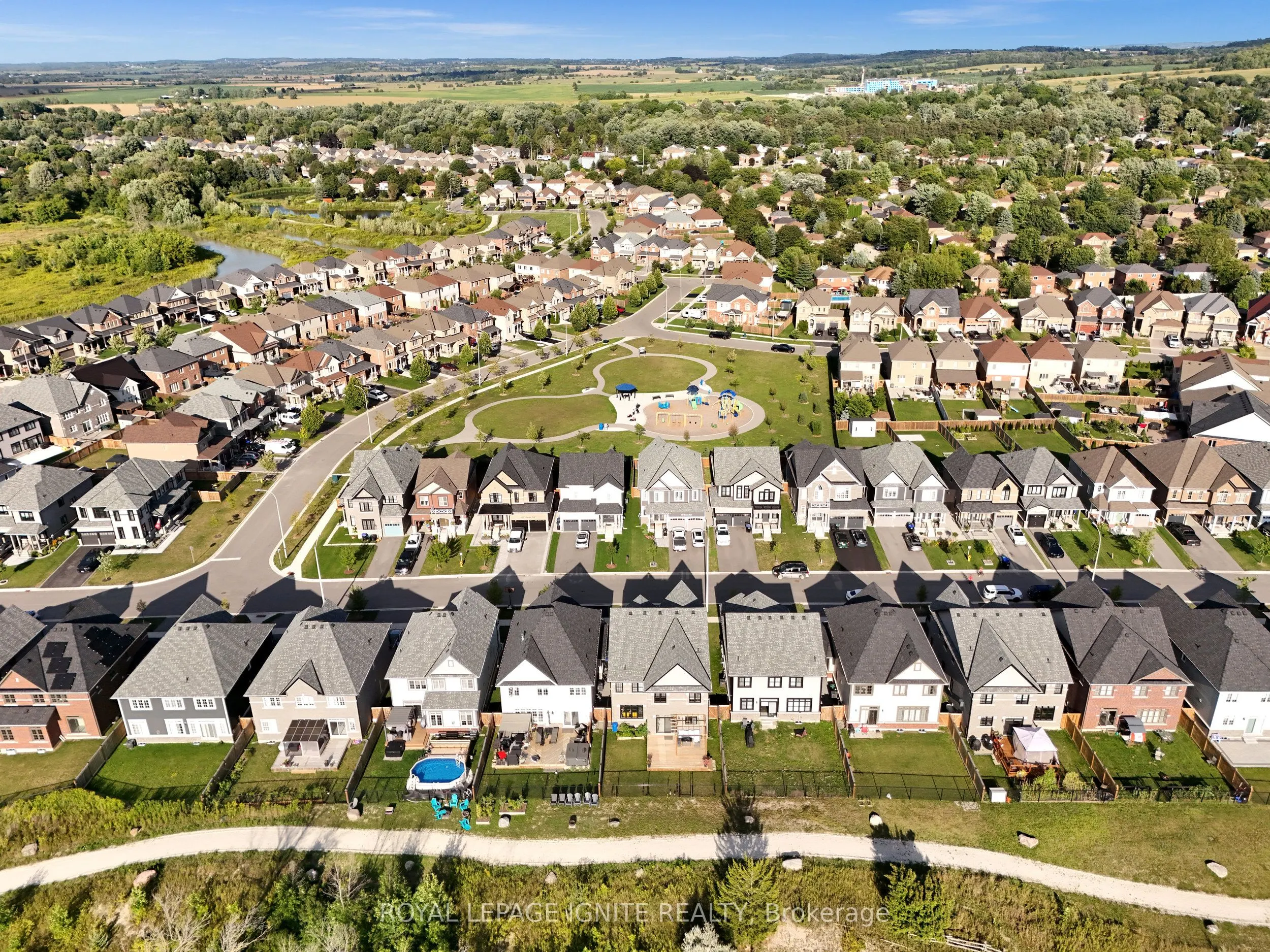 150 Strachan Trail
