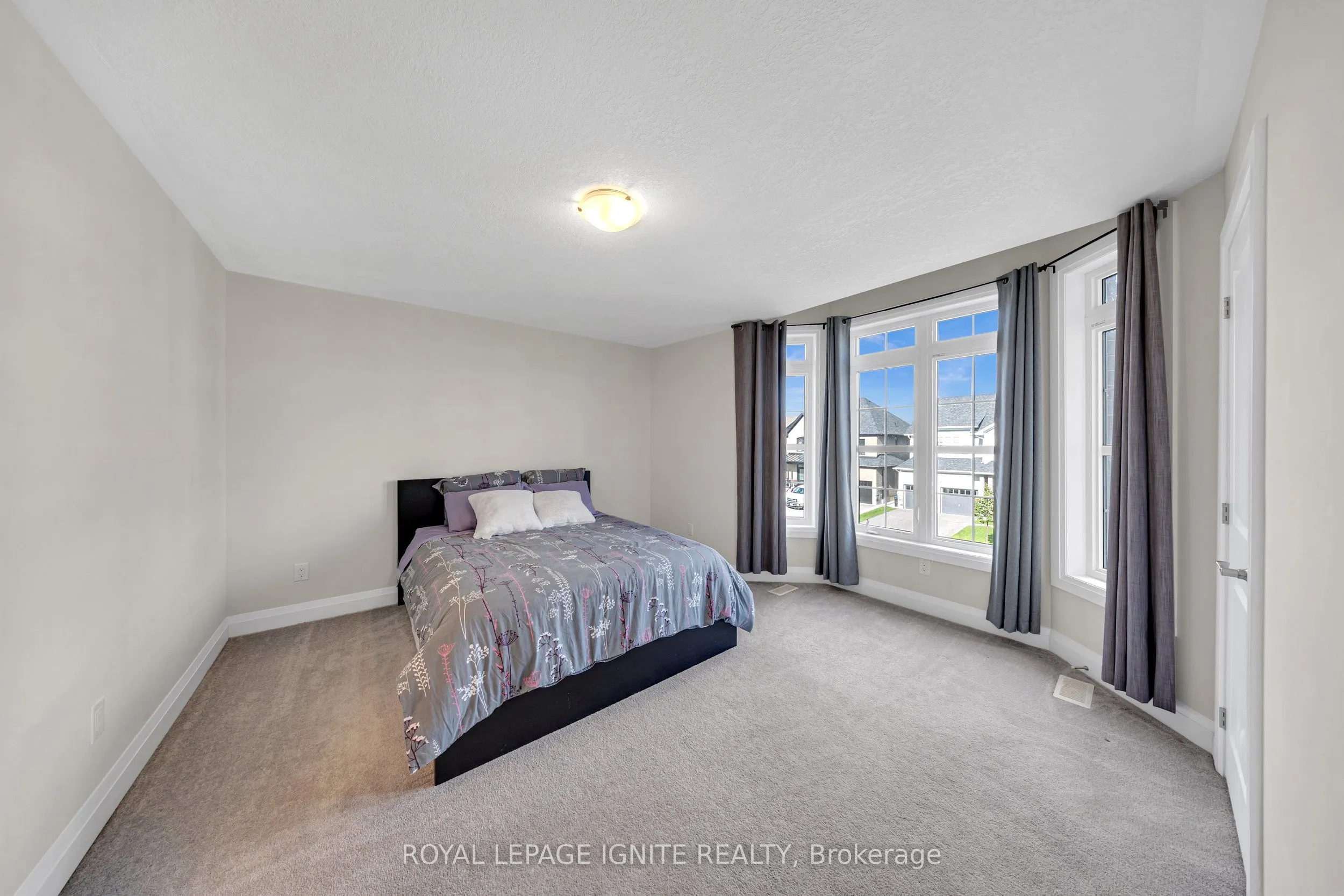 150 Strachan Trail