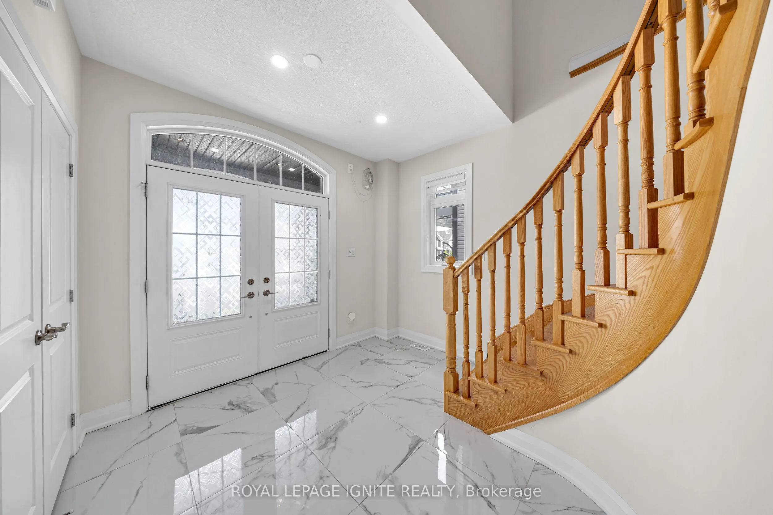 150 Strachan Trail