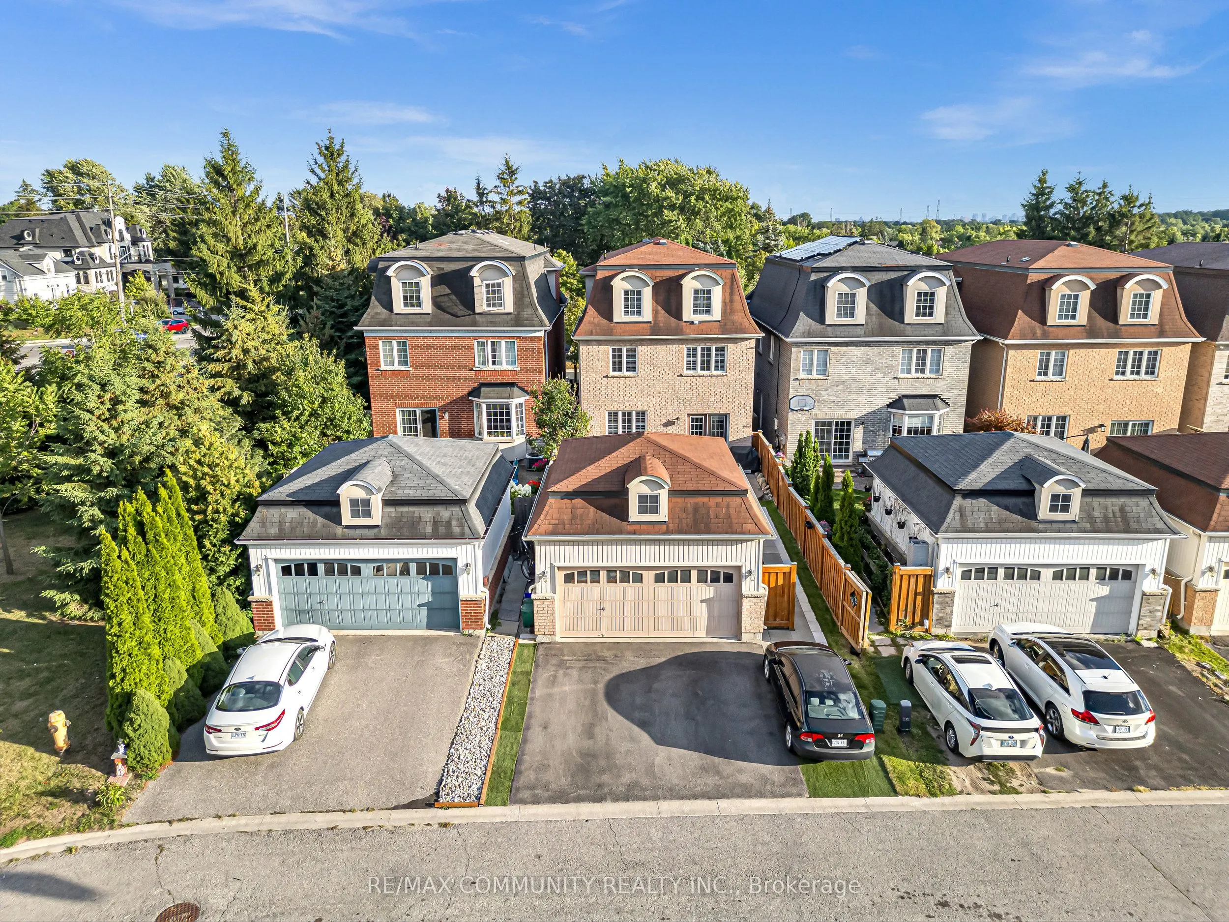 17 Rouge Bank Drive