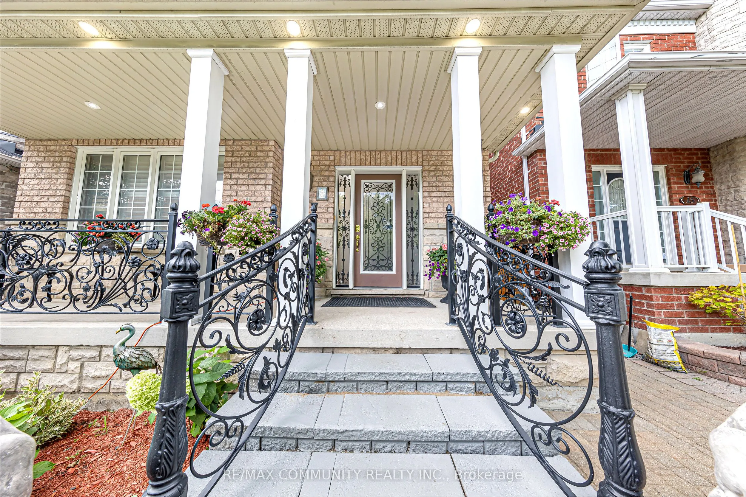 17 Rouge Bank Drive