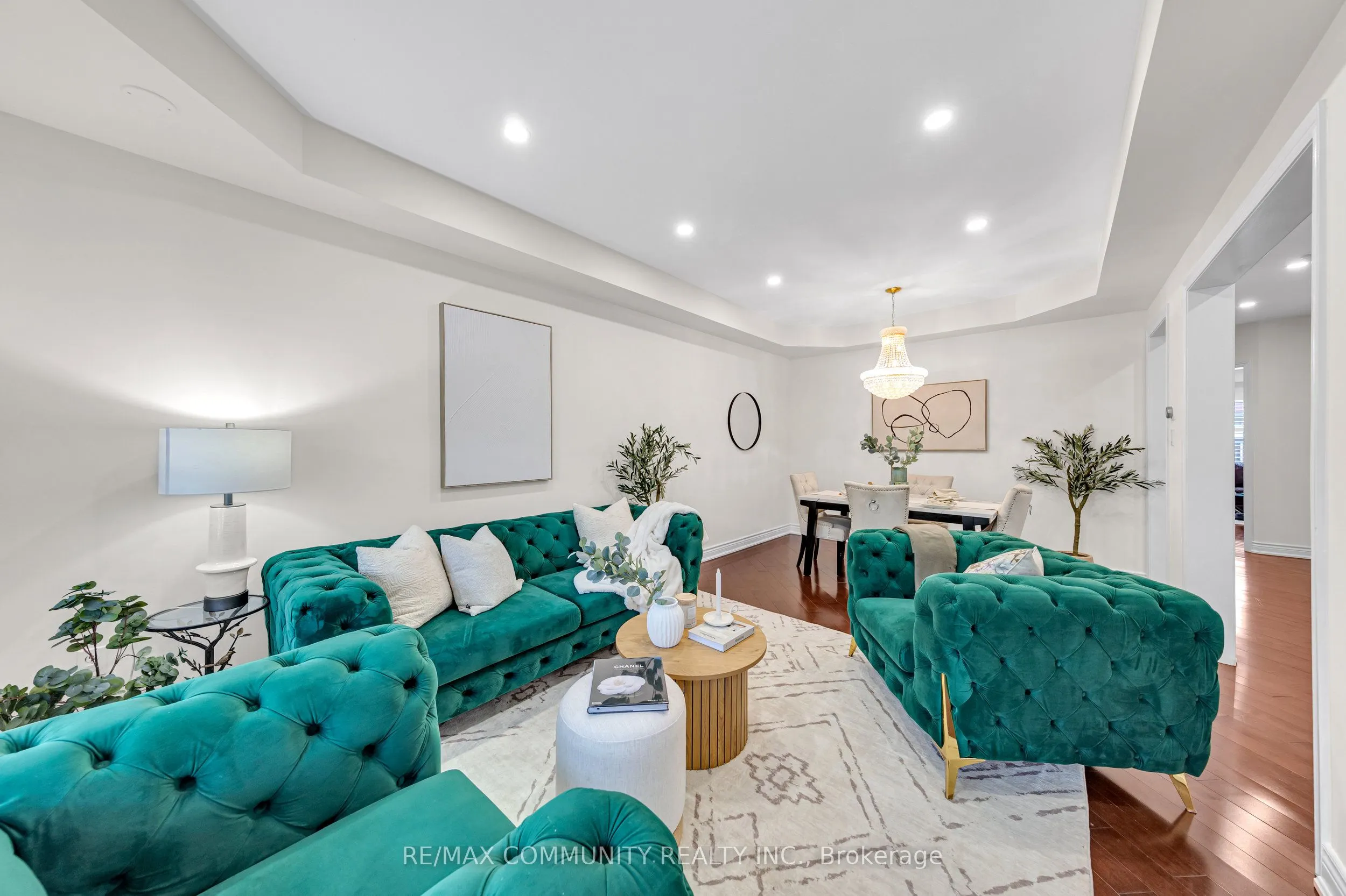 17 Rouge Bank Drive