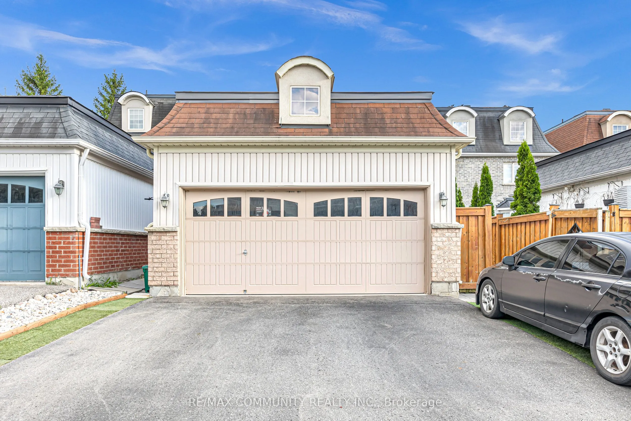 17 Rouge Bank Drive