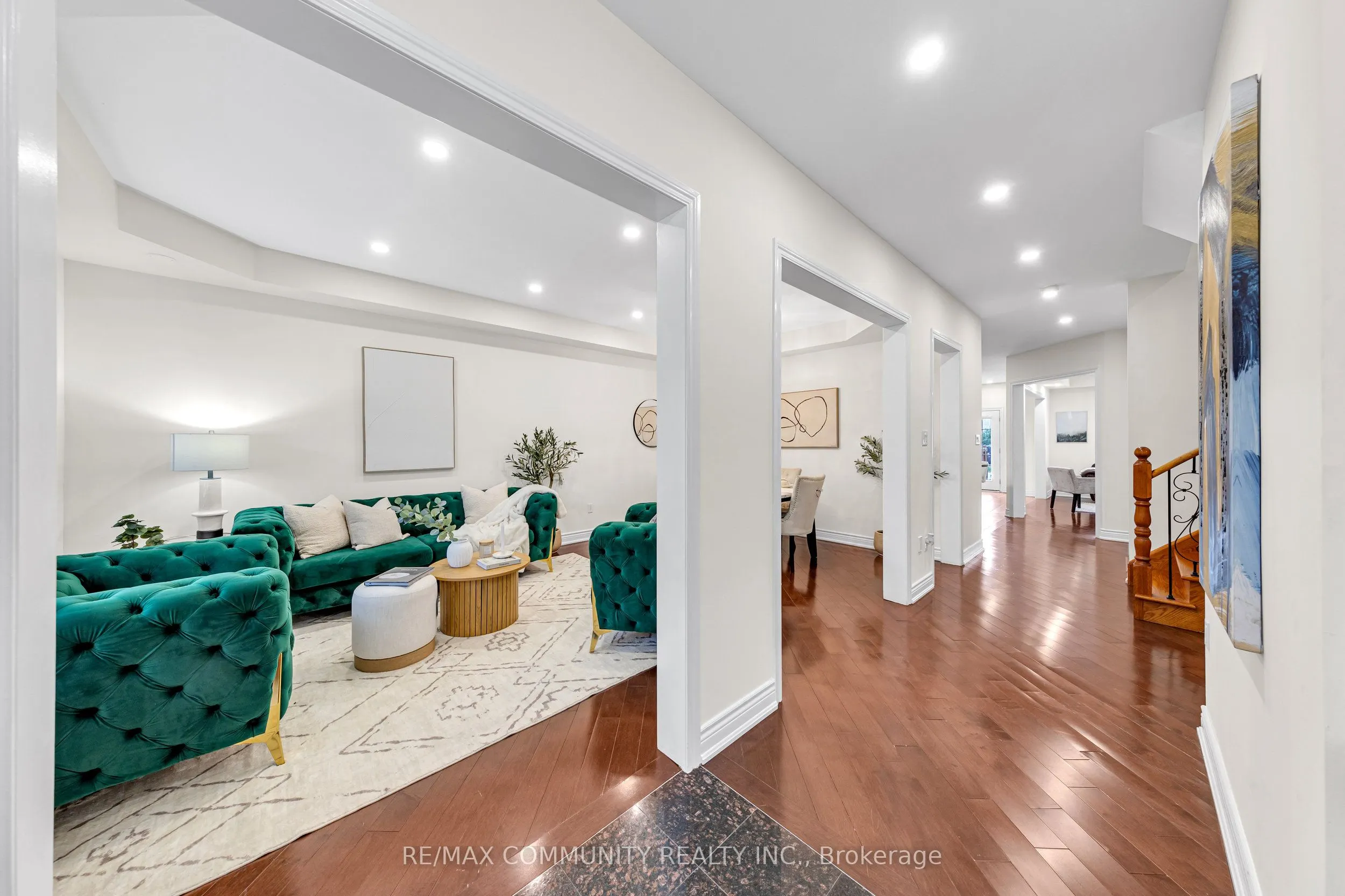 17 Rouge Bank Drive
