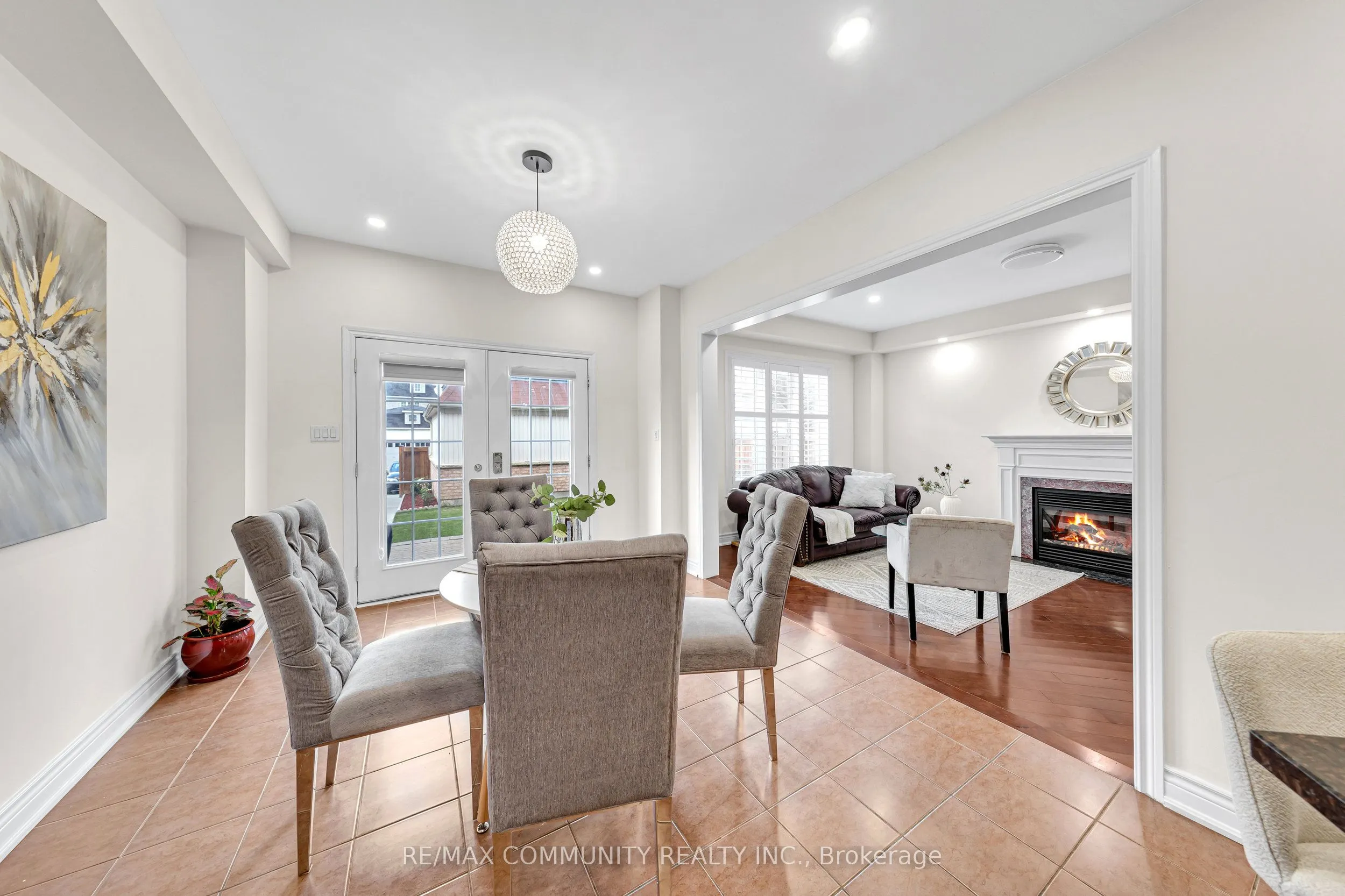 17 Rouge Bank Drive