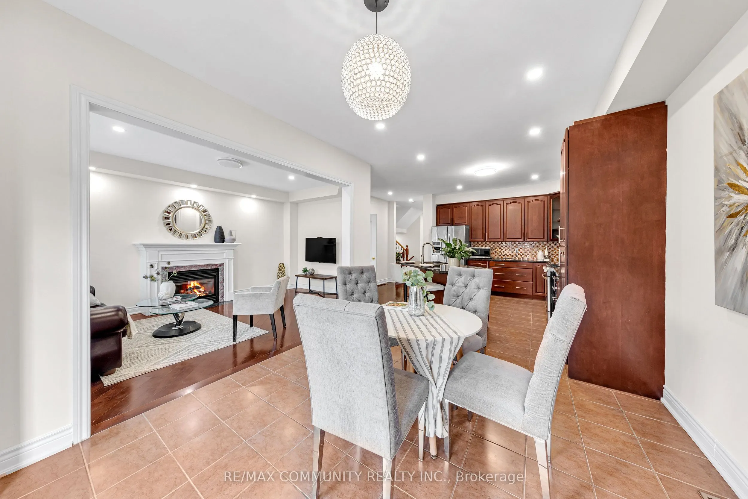 17 Rouge Bank Drive