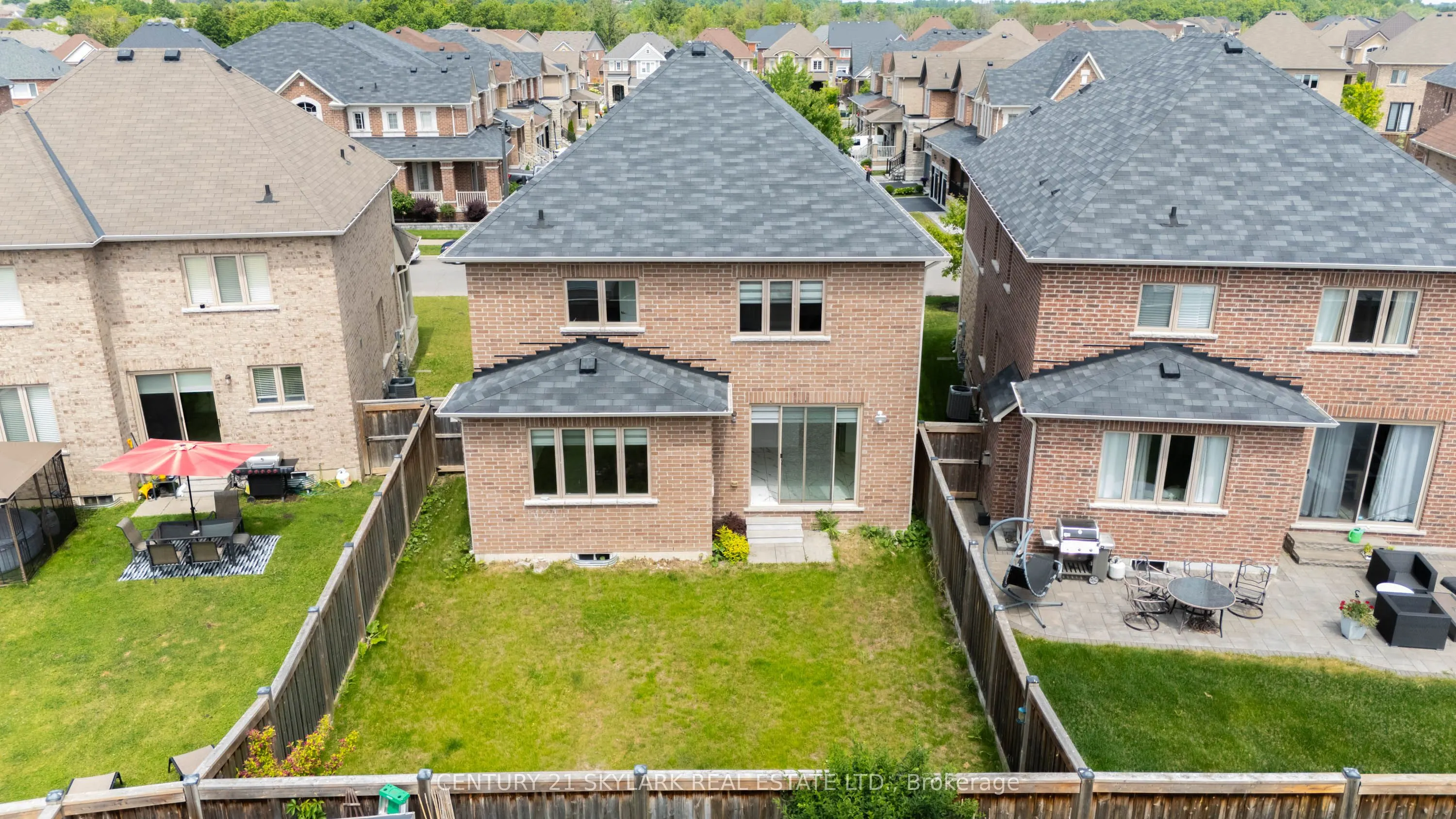 106 McDonnell Crescent